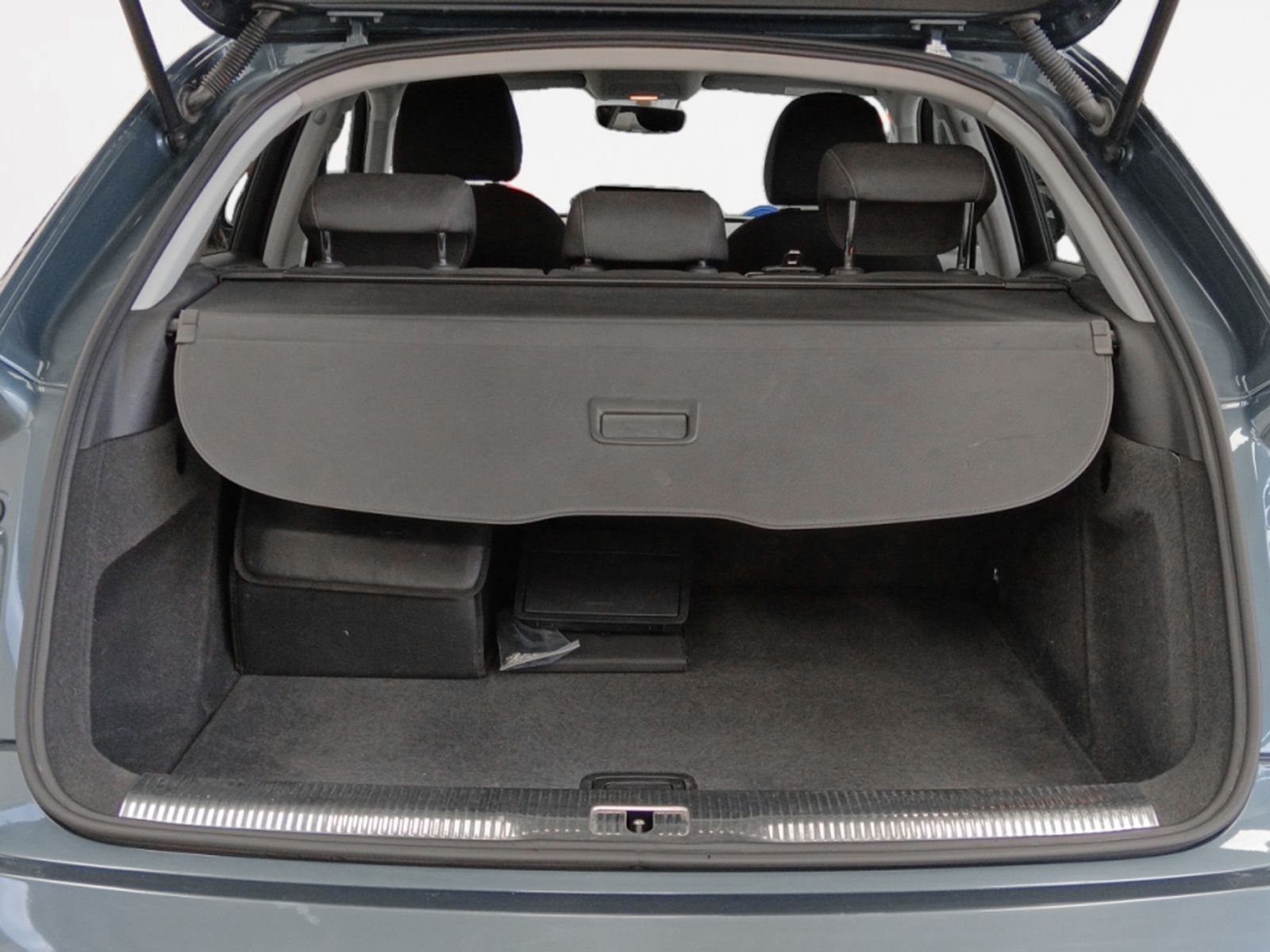 Audi Q3 design edition 2.0 TDI - foto 14