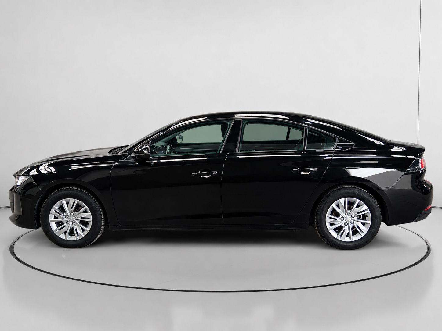 Peugeot 508 BlueHDi 130 Active Pack EAT8 - foto 6