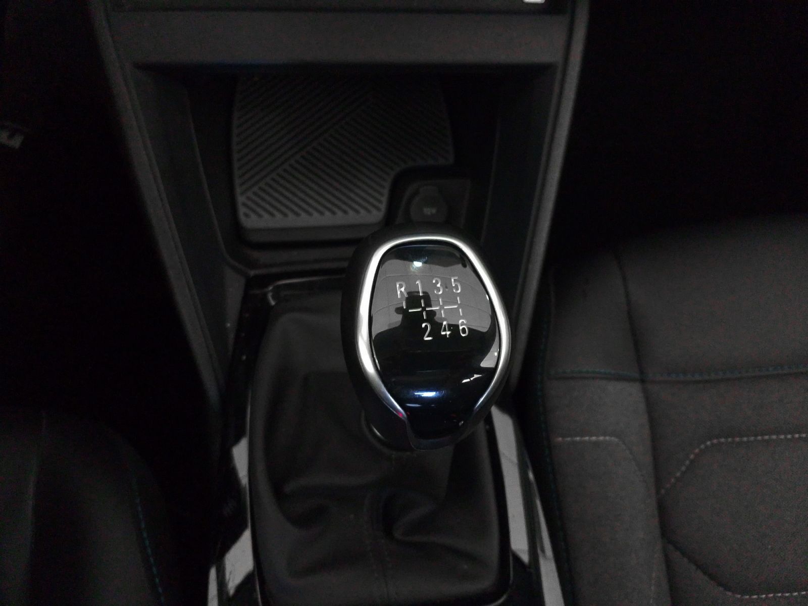 Citroën C4 PureTech 130 Plus - foto 14