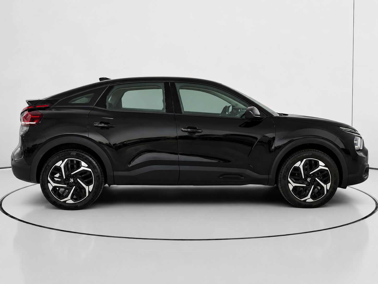 Citroën C4 PureTech 130 Plus - foto 2