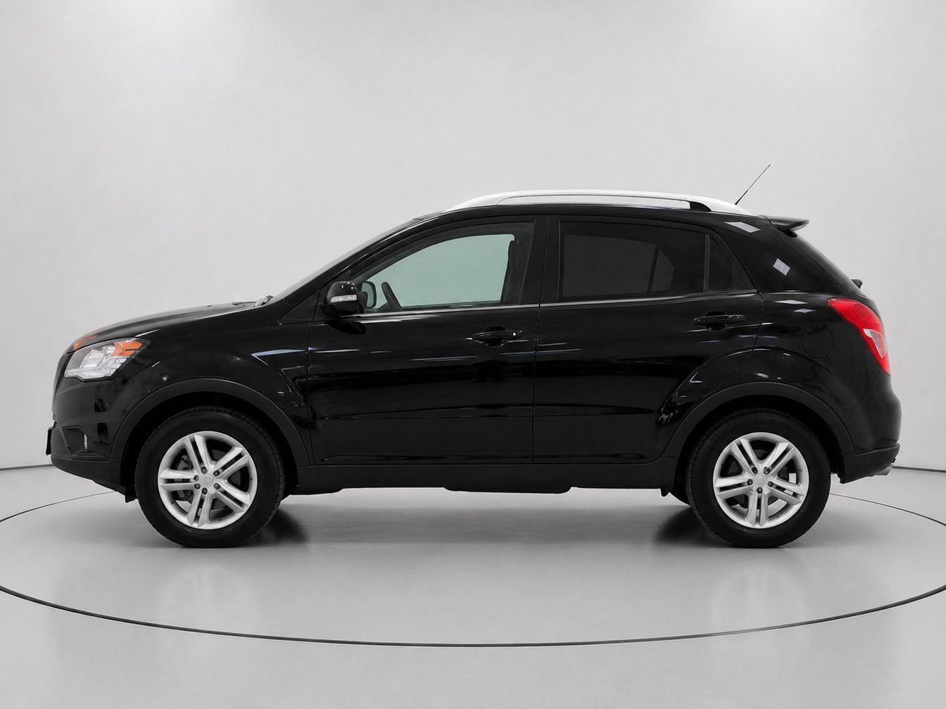 SsangYong Korando D20T Limited 4x2 - foto 6