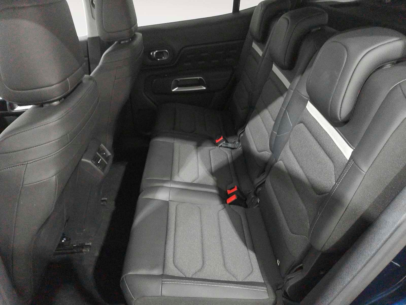 Citroën C5 Aircross PureTech 130 Plus - foto 11