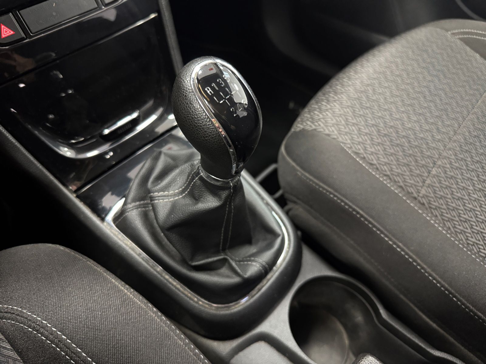 Opel Mokka 1.6 CDTi Selective 4x2 - foto 14