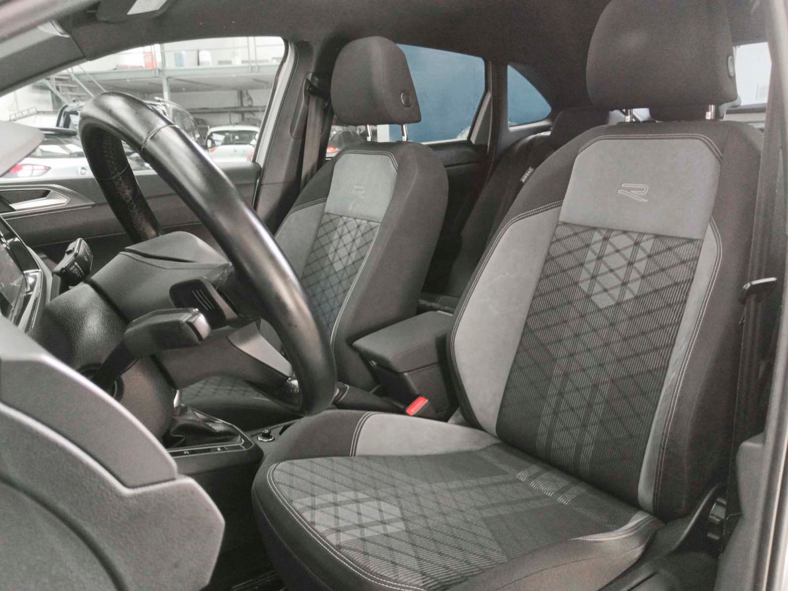 Volkswagen Taigo R-Line 1.0 TSI DSG - foto 25