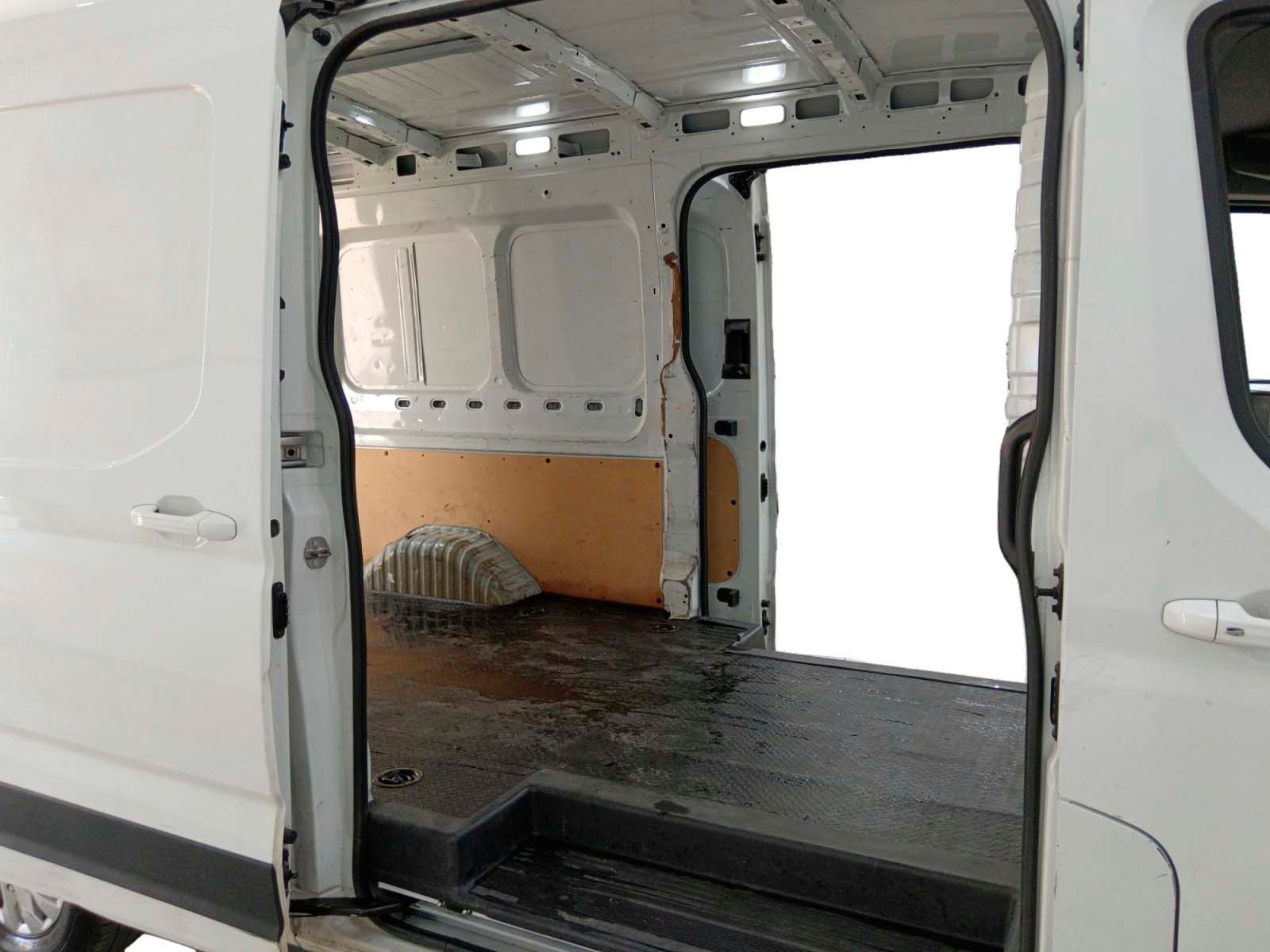MAXUS eDeliver 9 L3H2 72 kWh - foto 12