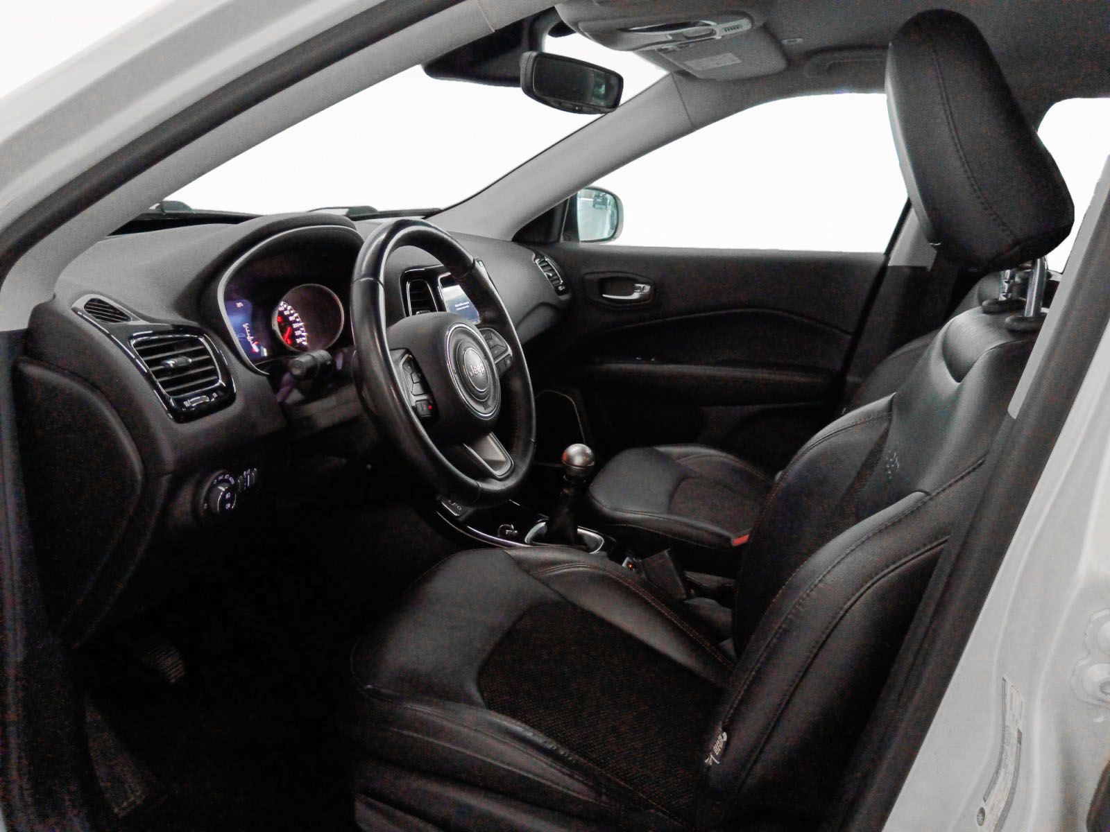 Jeep Compass 1.4 MultiAir Limited 4x2 - foto 35