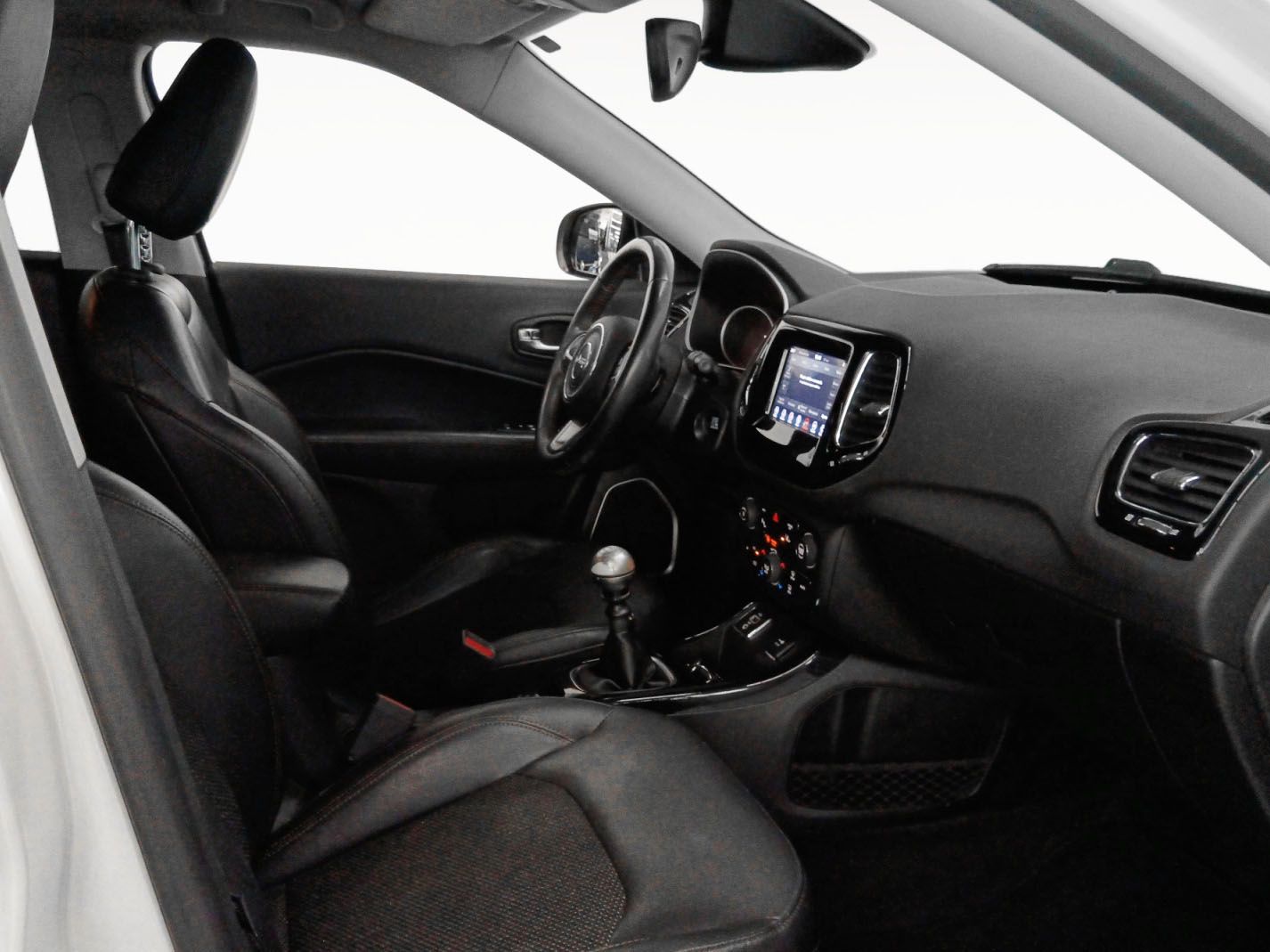 Jeep Compass 1.4 MultiAir Limited 4x2 - foto 37