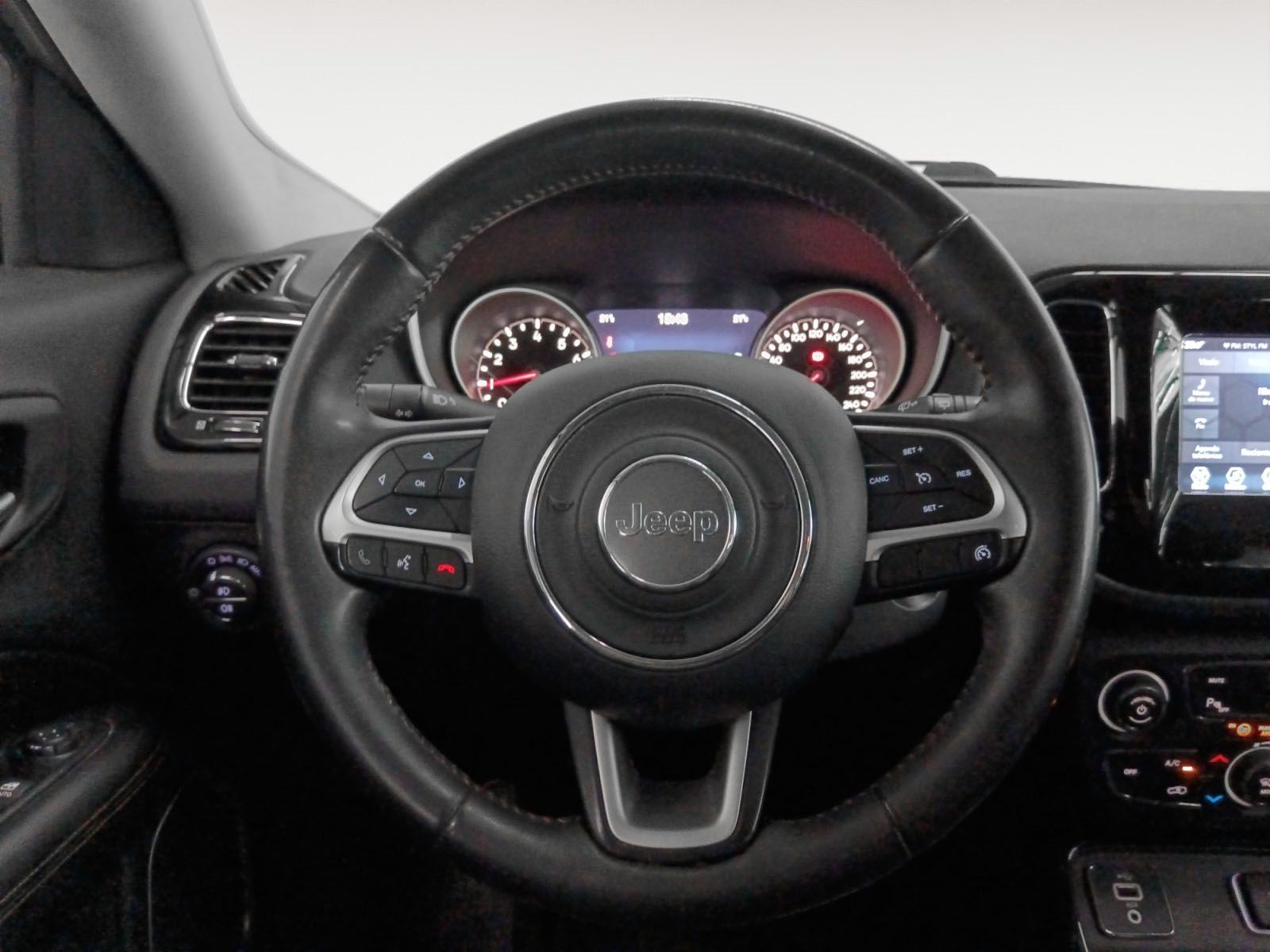 Jeep Compass 1.4 MultiAir Limited 4x2 - foto 34
