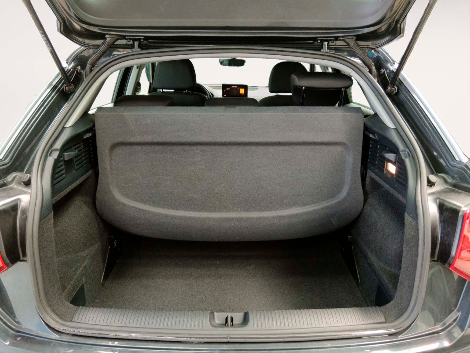 Audi Q2 Advanced 30 TDI S tronic - foto 14