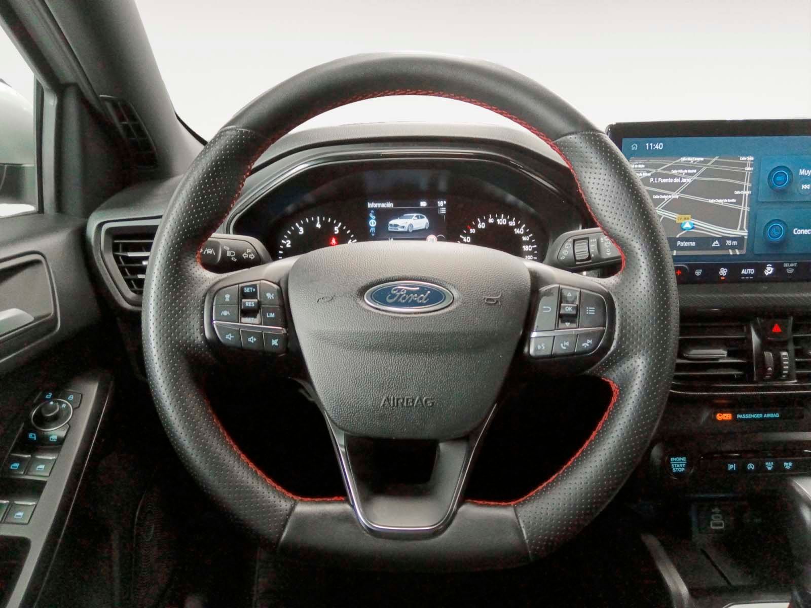 Ford Focus 1.0 EcoBoost MHEV ST-Line - foto 9