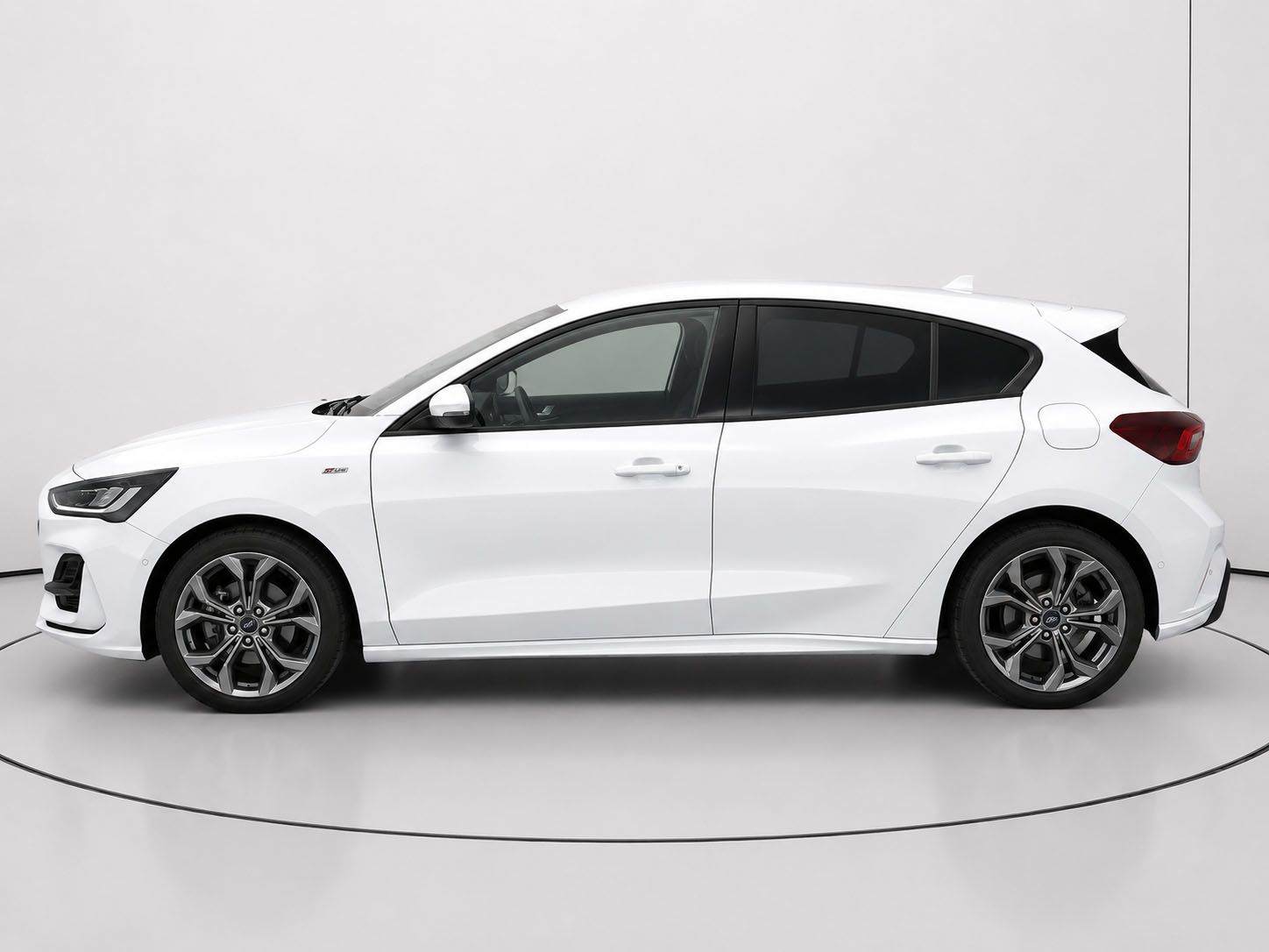 Ford Focus 1.0 EcoBoost MHEV ST-Line - foto 6