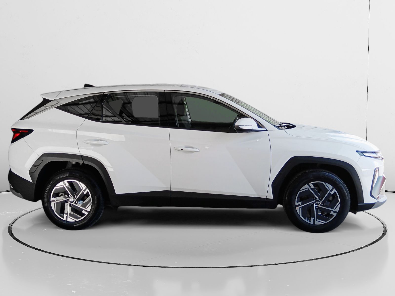 Hyundai Tucson 1.6T Klass - foto 2