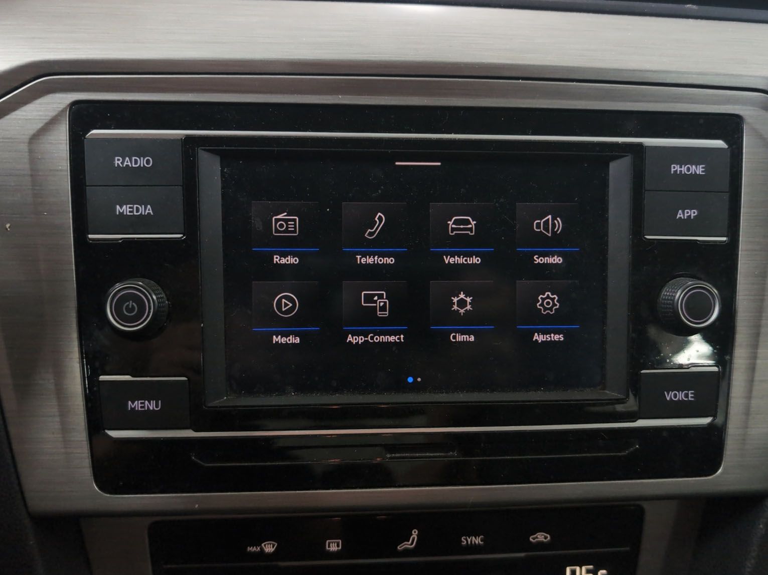 Volkswagen Passat Business 2.0 TDI - foto 17