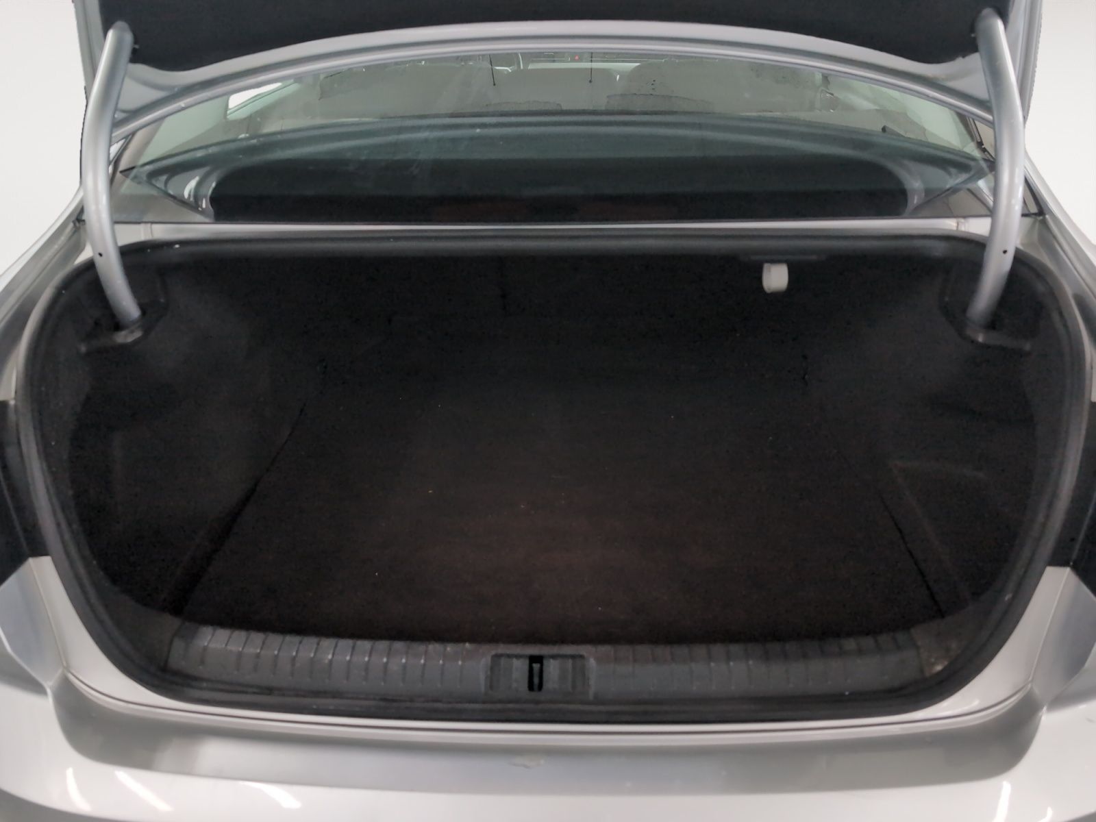 Volkswagen Passat Business 2.0 TDI - foto 14