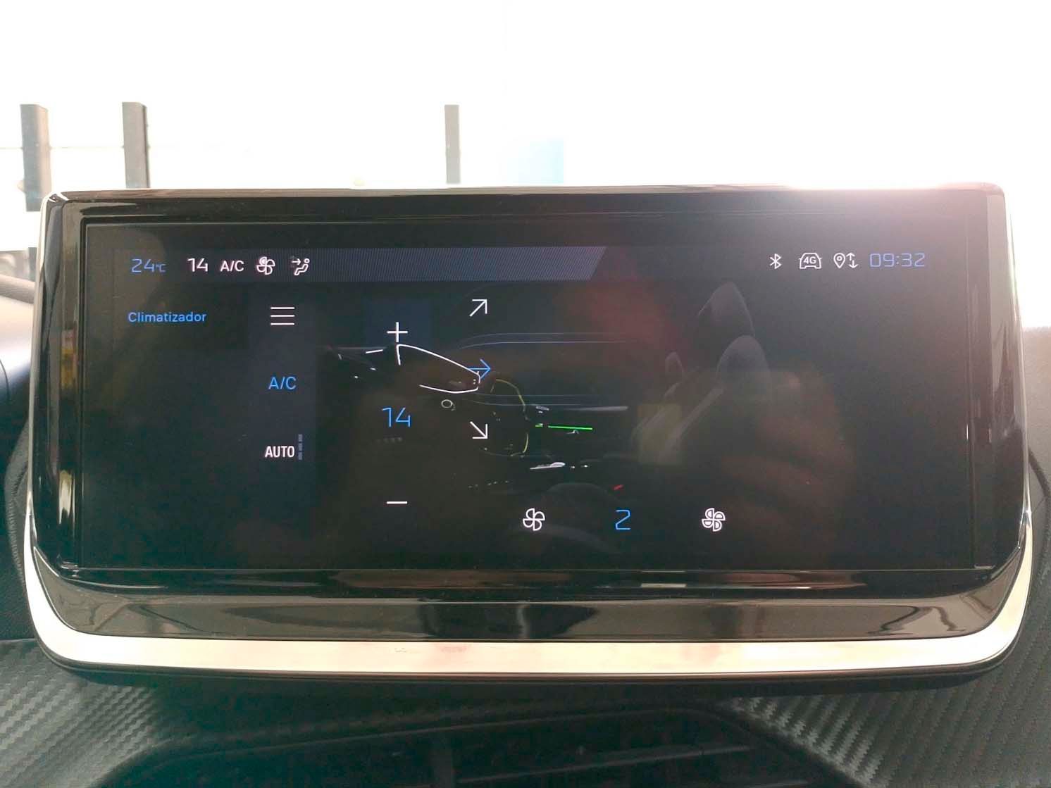 Peugeot 208 PureTech 100 Allure - foto 20