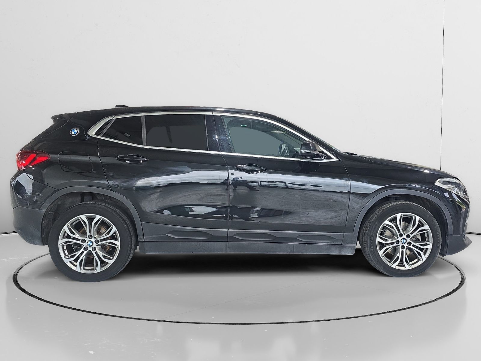 BMW X2 sDrive18i - foto 17