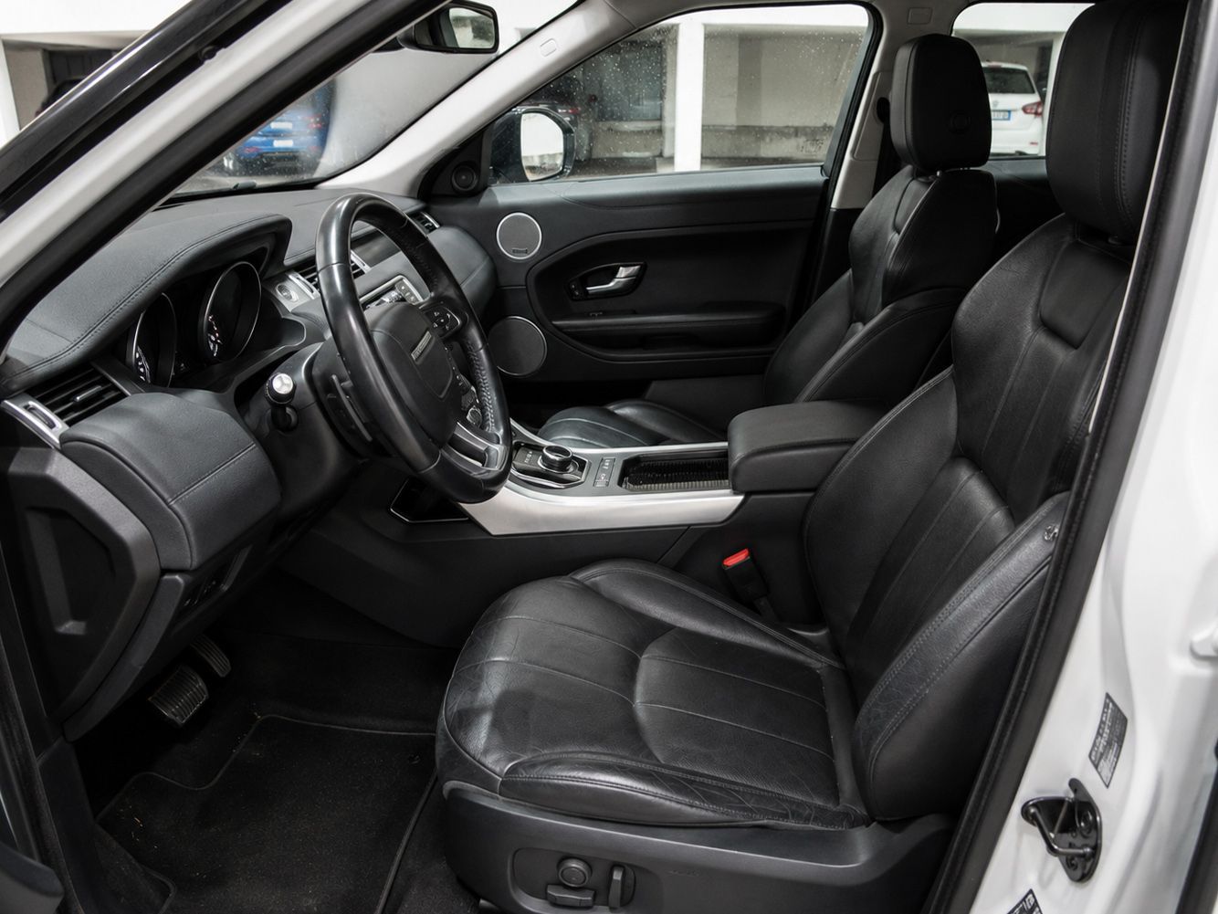 Land Rover Range Rover Evoque 2.0 TD4 SE 4WD - foto 11
