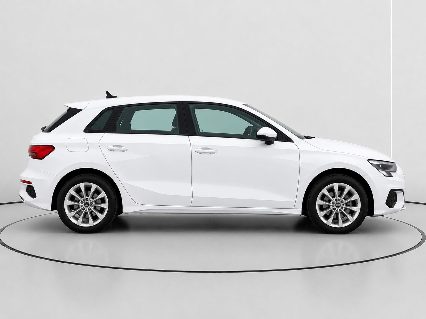 Audi A3 30 TFSI S tronic - foto 2