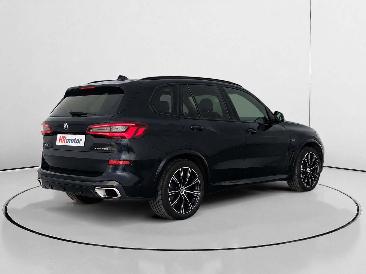BMW X5 xDrive45e - foto 3