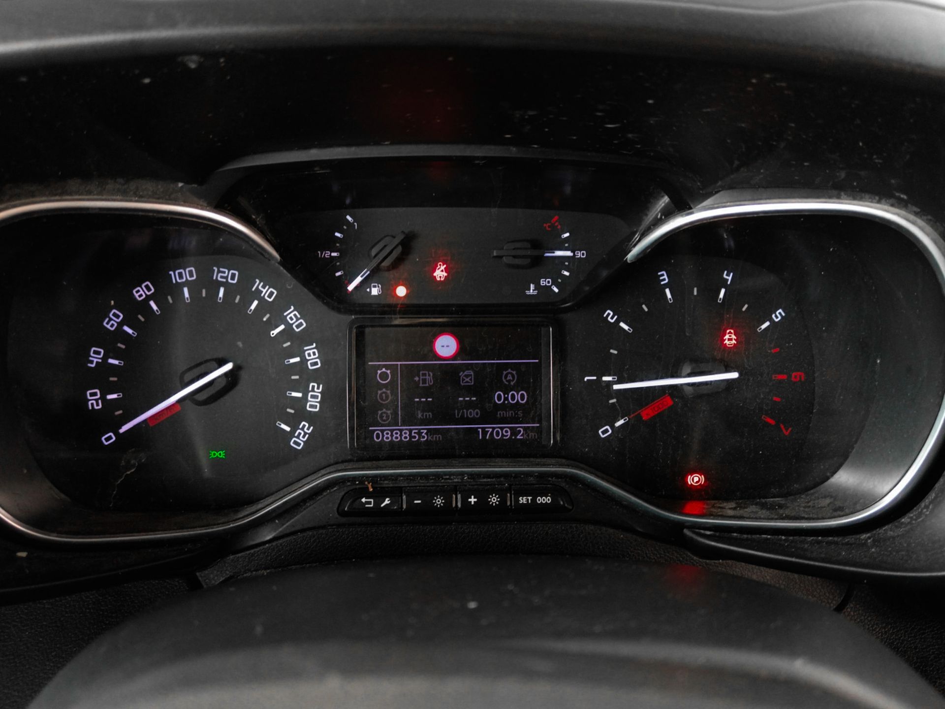 Citroën Berlingo Combi BlueHDi 100 Talla M Shine Business - foto 16