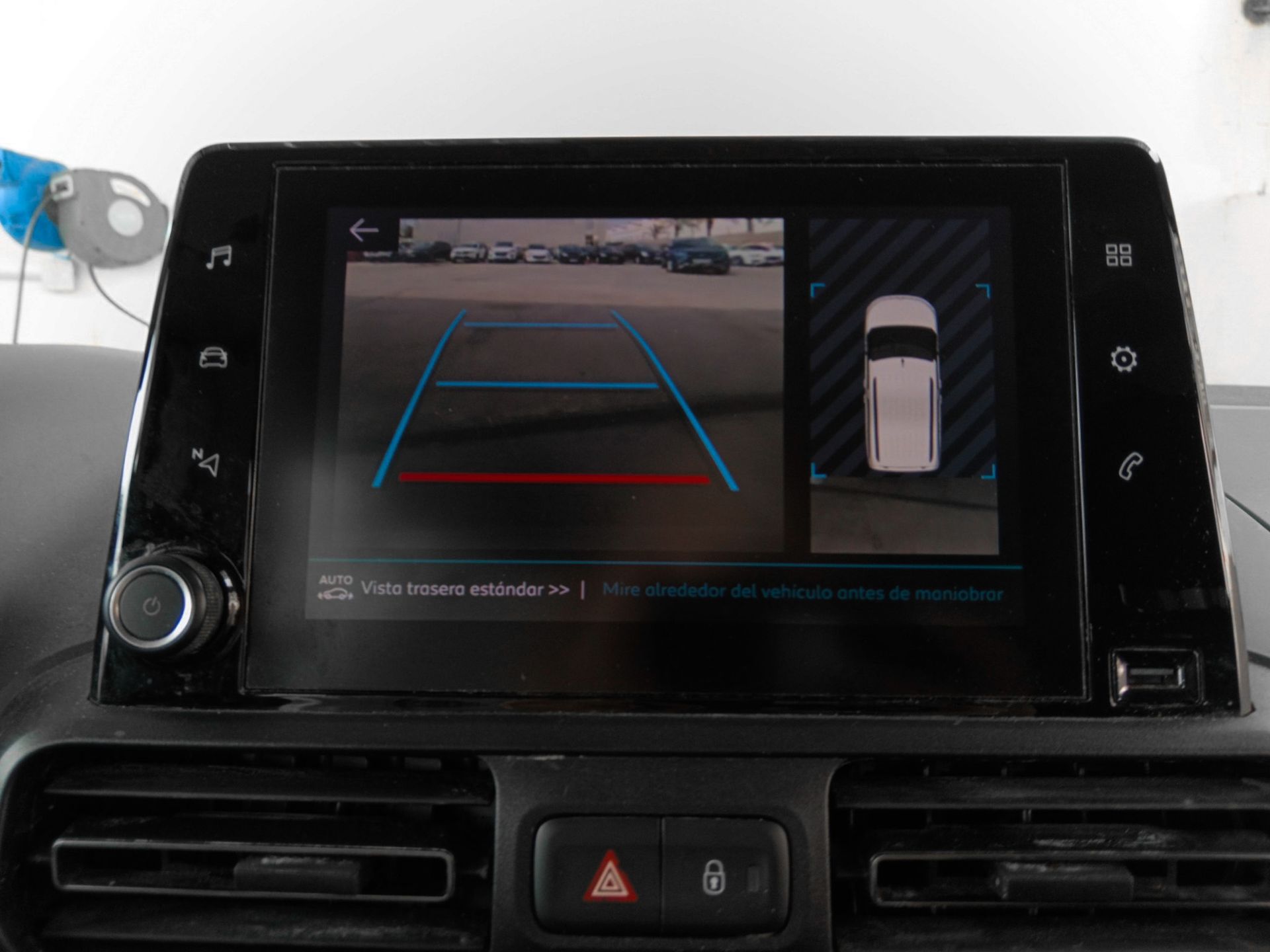 Citroën Berlingo Combi BlueHDi 100 Talla M Shine Business - foto 18