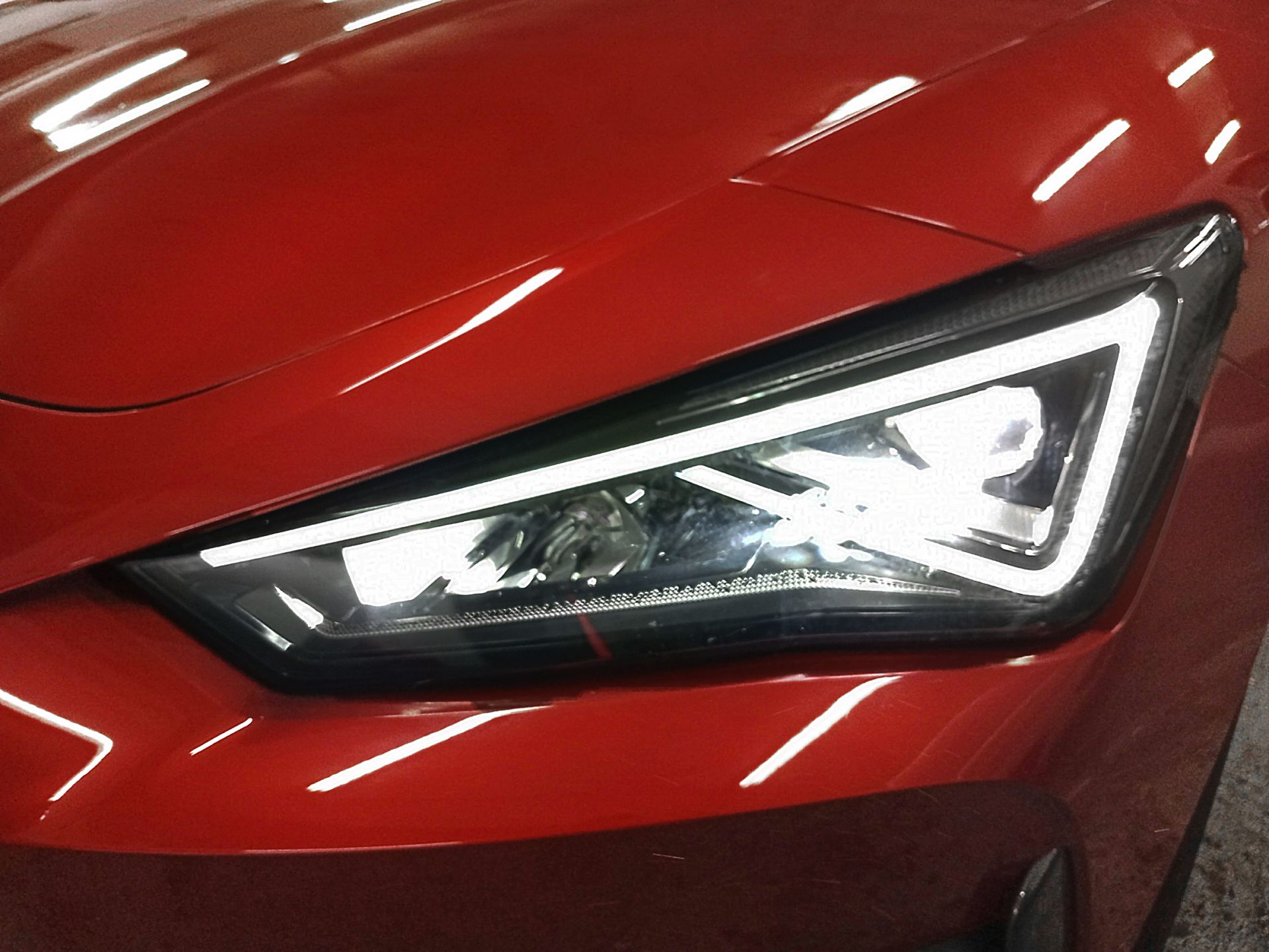 Cupra León 1.5 eTSI DSG - foto 23
