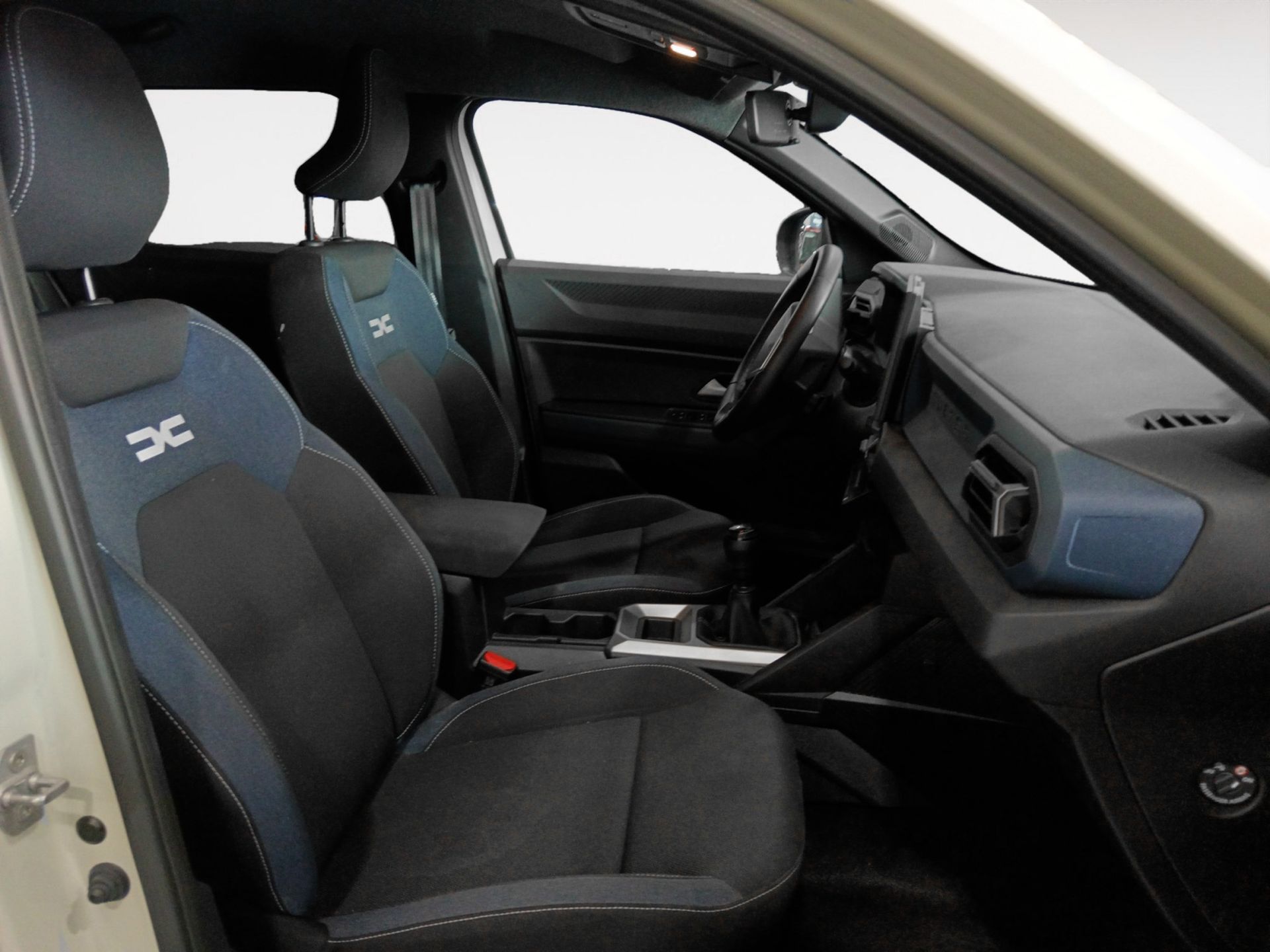 Dacia Duster Journey TCe 48v 4x2 - foto 12
