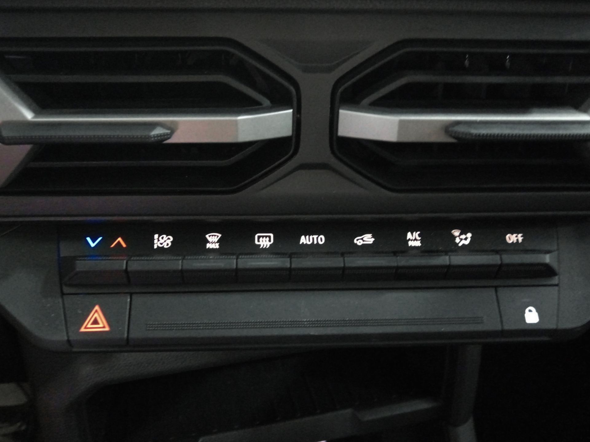 Dacia Duster Journey TCe 48v 4x2 - foto 21