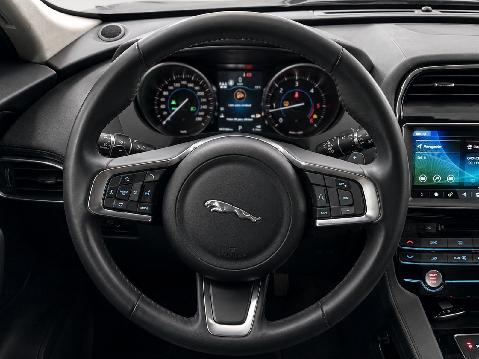 Jaguar F-Pace 2.0L i4D Prestige AWD - foto 8