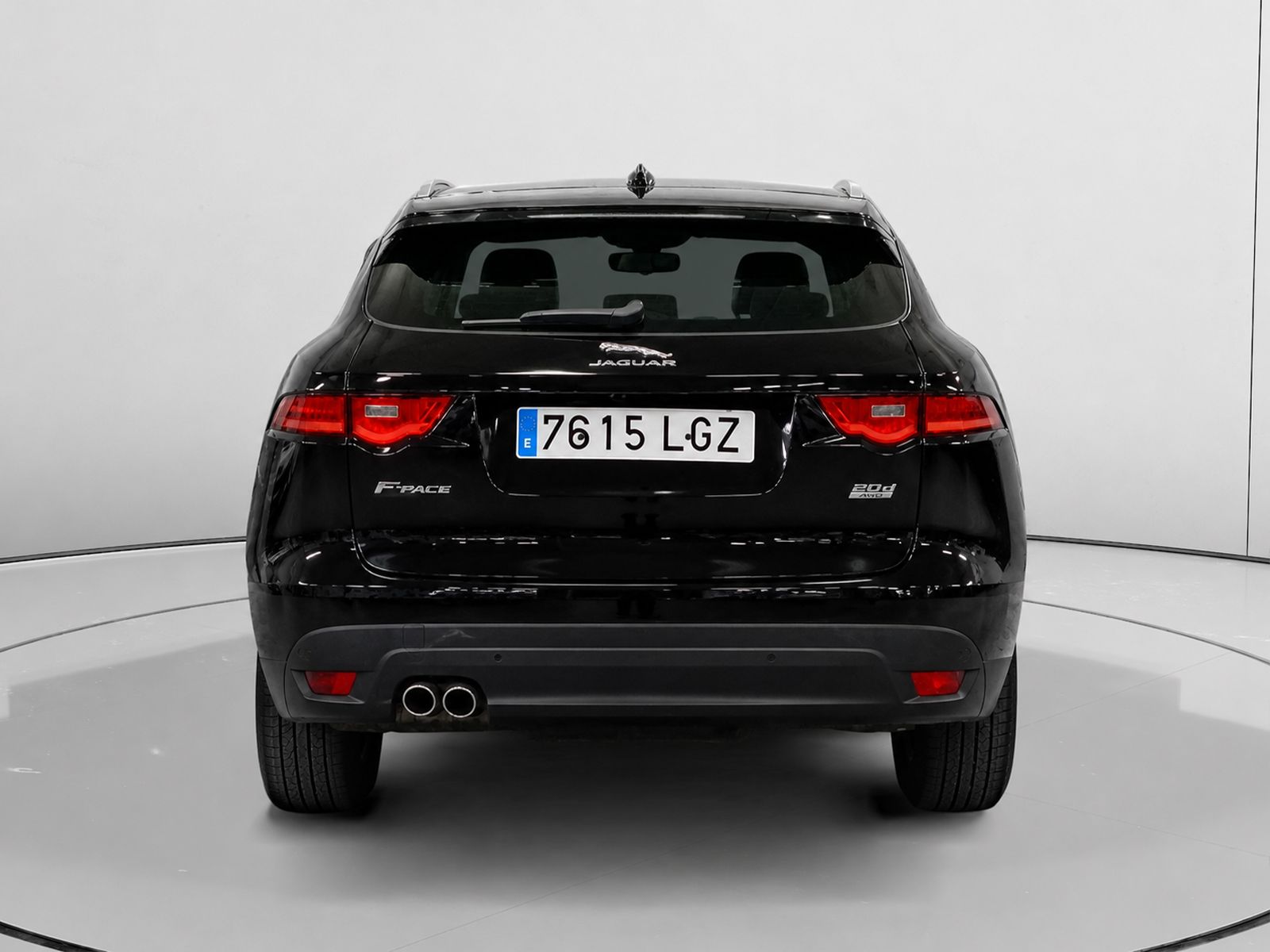 Jaguar F-Pace 2.0L i4D Prestige AWD - foto 3
