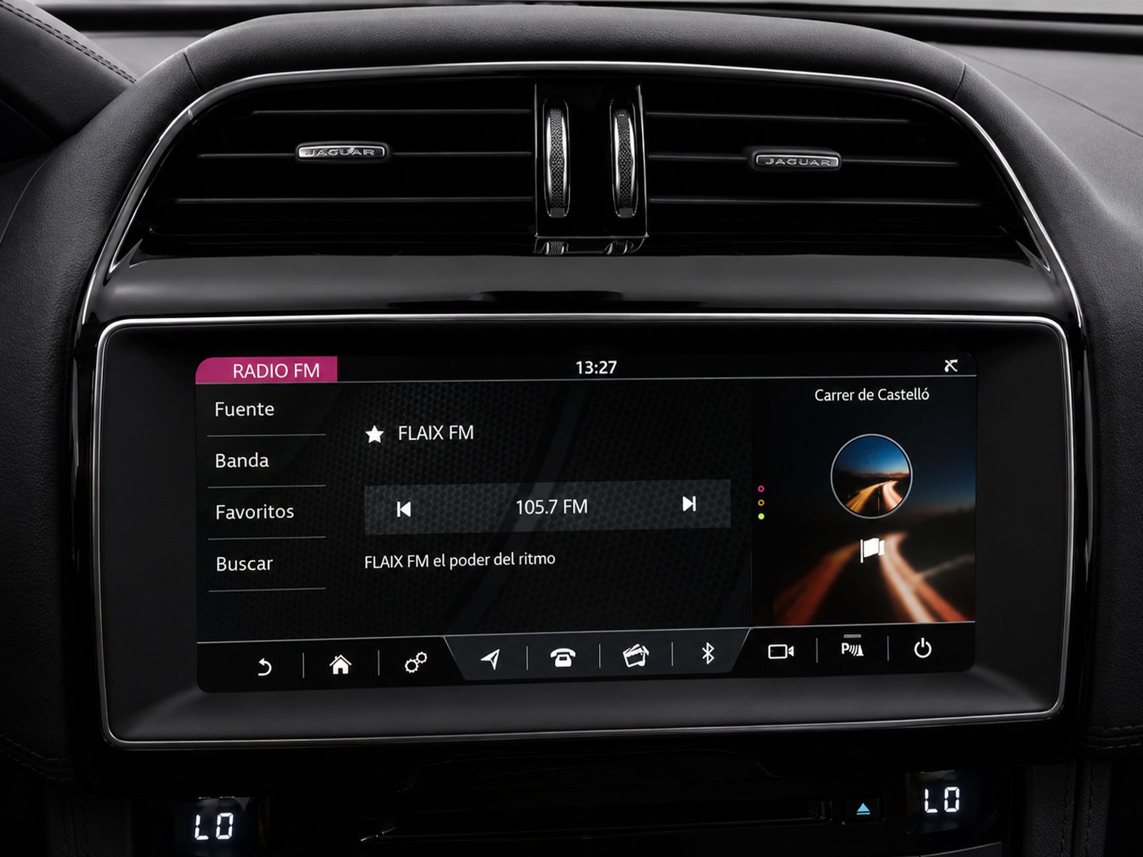 Jaguar F-Pace 2.0L i4D Prestige AWD - foto 18