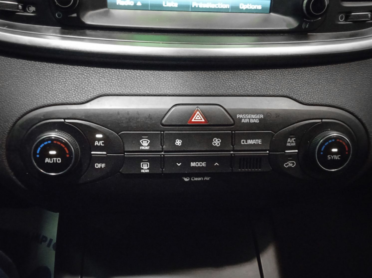 Kia Sorento 2.2 CRDi Drive 4x2 - foto 22