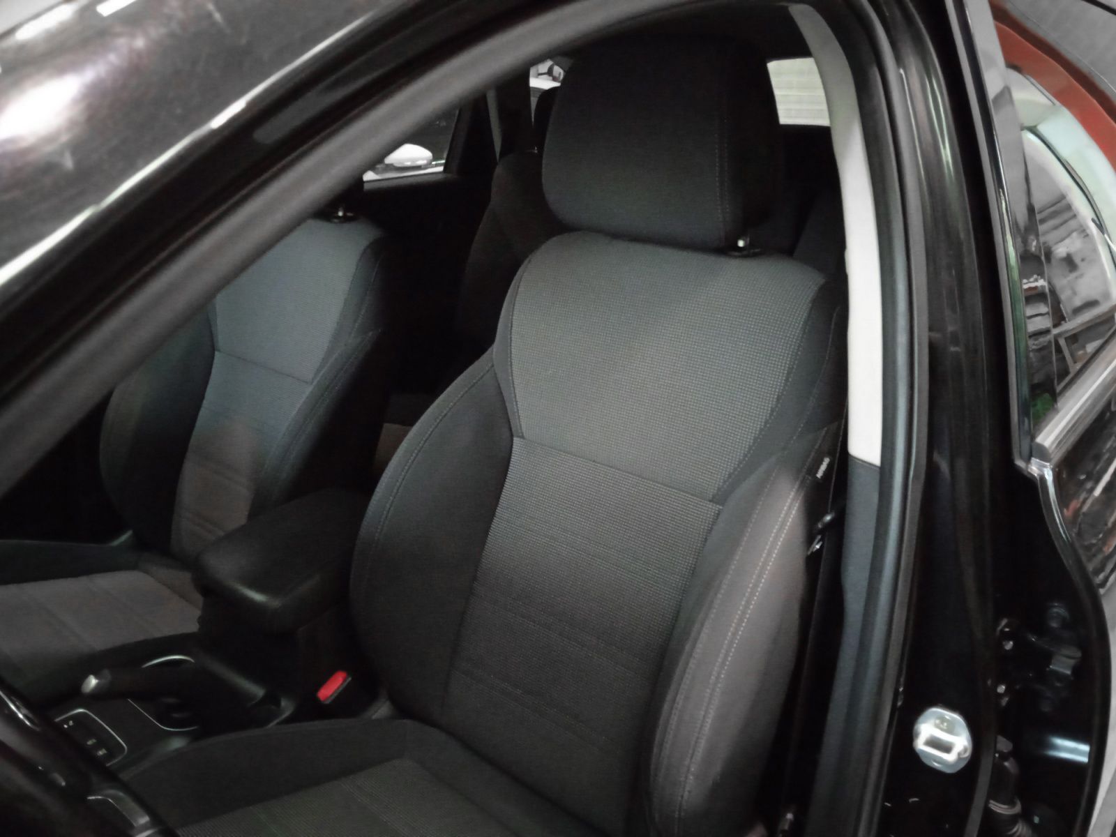 Kia Sorento 2.2 CRDi Drive 4x2 - foto 23