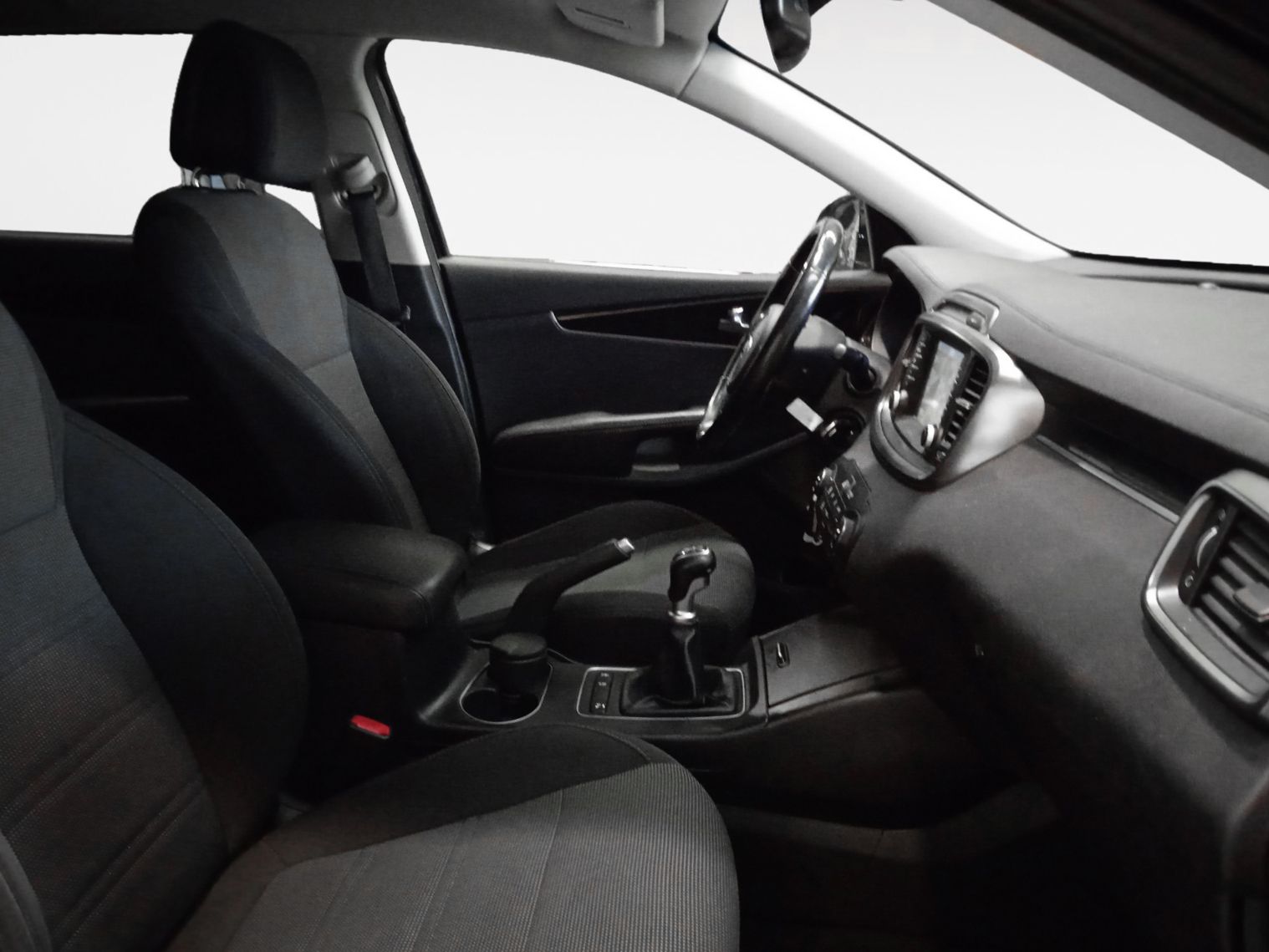 Kia Sorento 2.2 CRDi Drive 4x2 - foto 13