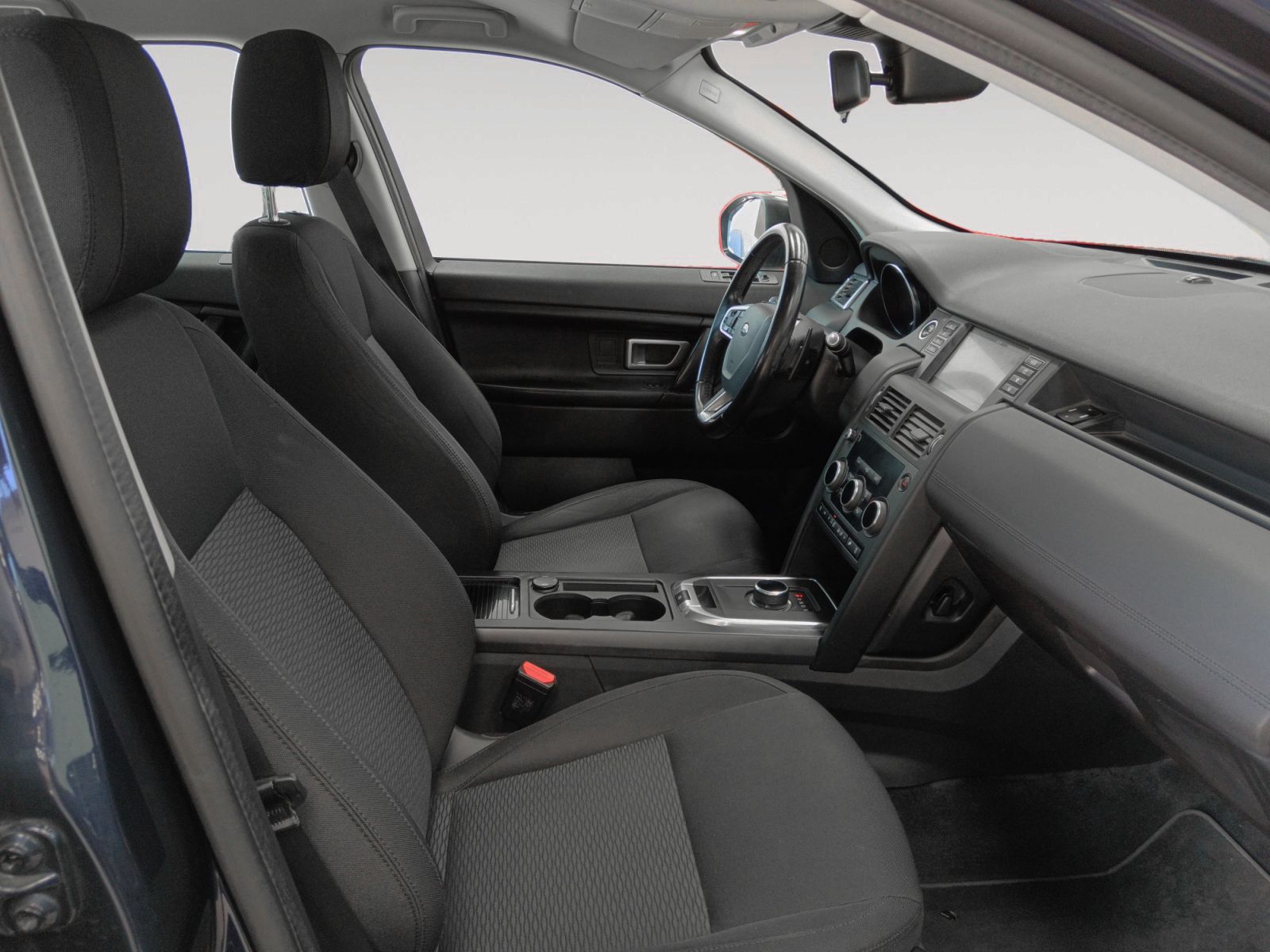 Land Rover Discovery Sport 2.0L TD4 Pure 4x4 - foto 13