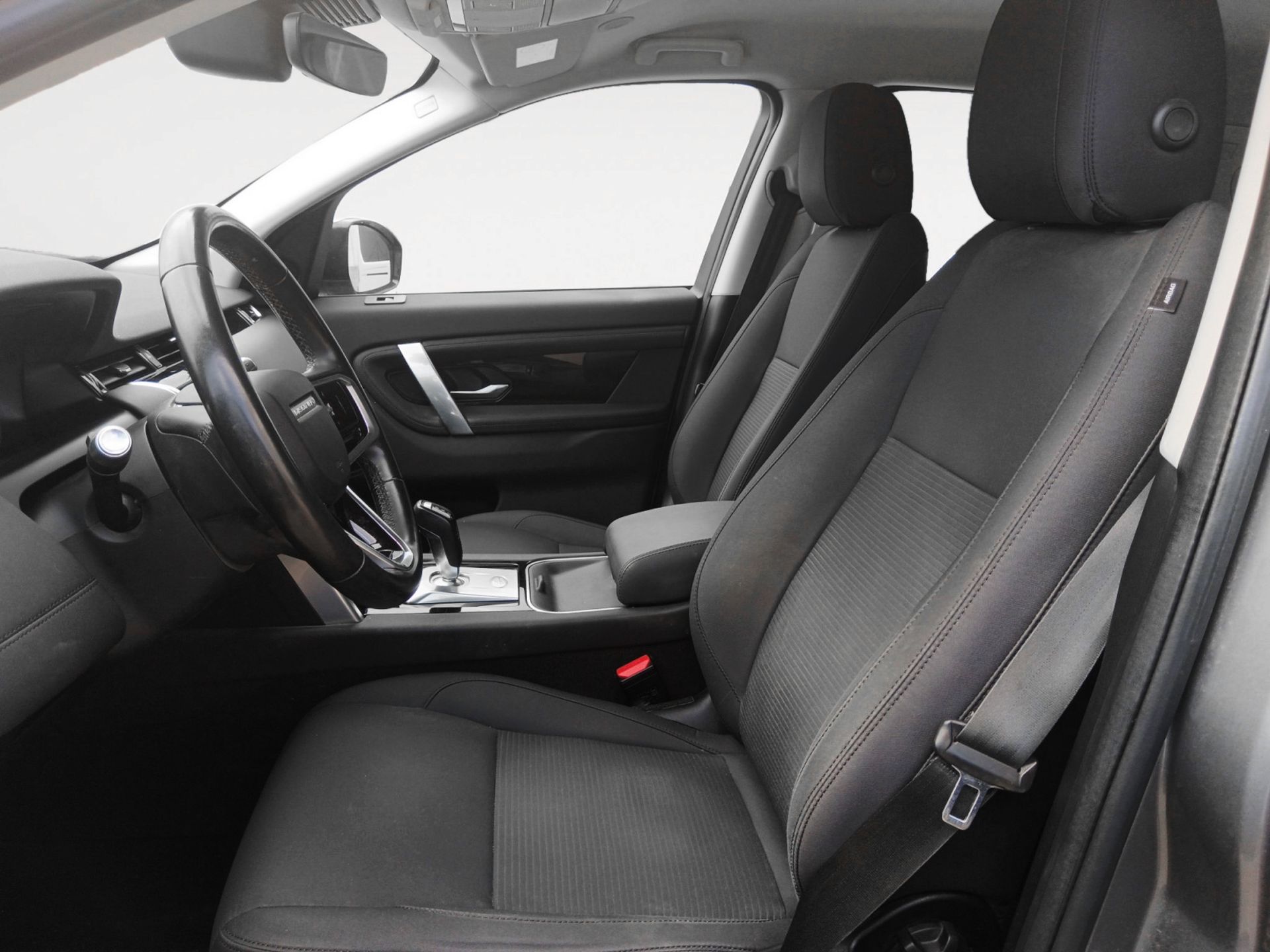 Land Rover Discovery Sport 2.0D TD4 MHEV Standard AWD - foto 9
