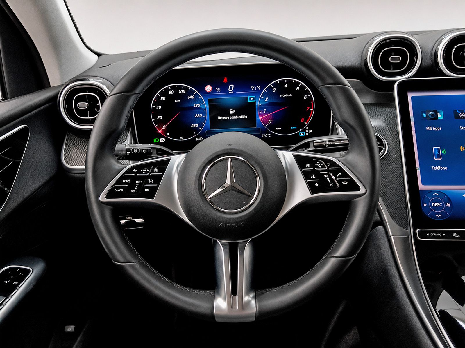 Mercedes-Benz GLC 200 4Matic - foto 7