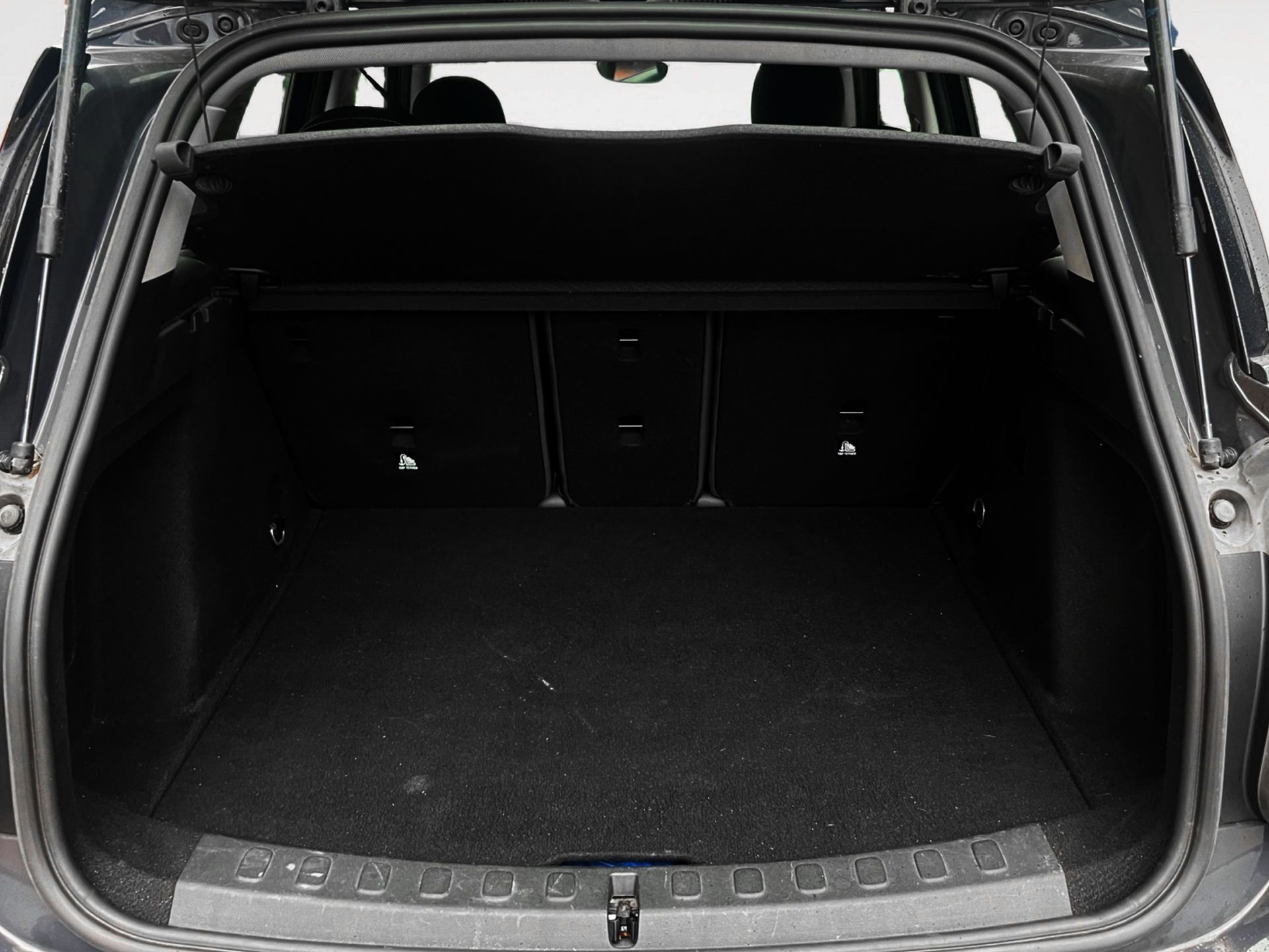 MINI Cooper S E ALL4 - foto 14
