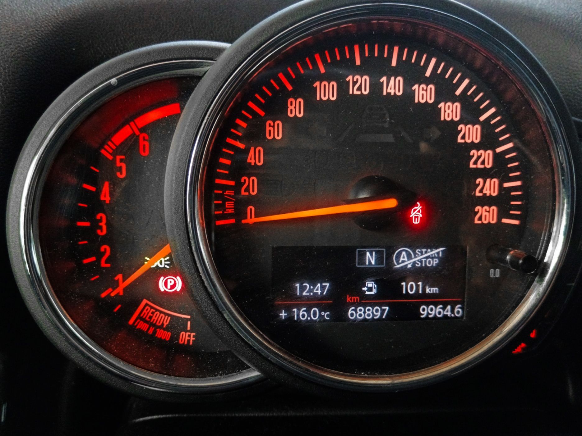 MINI Cooper One D - foto 14