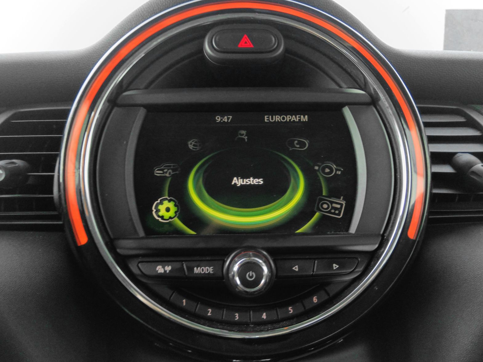 MINI Cooper One D - foto 19