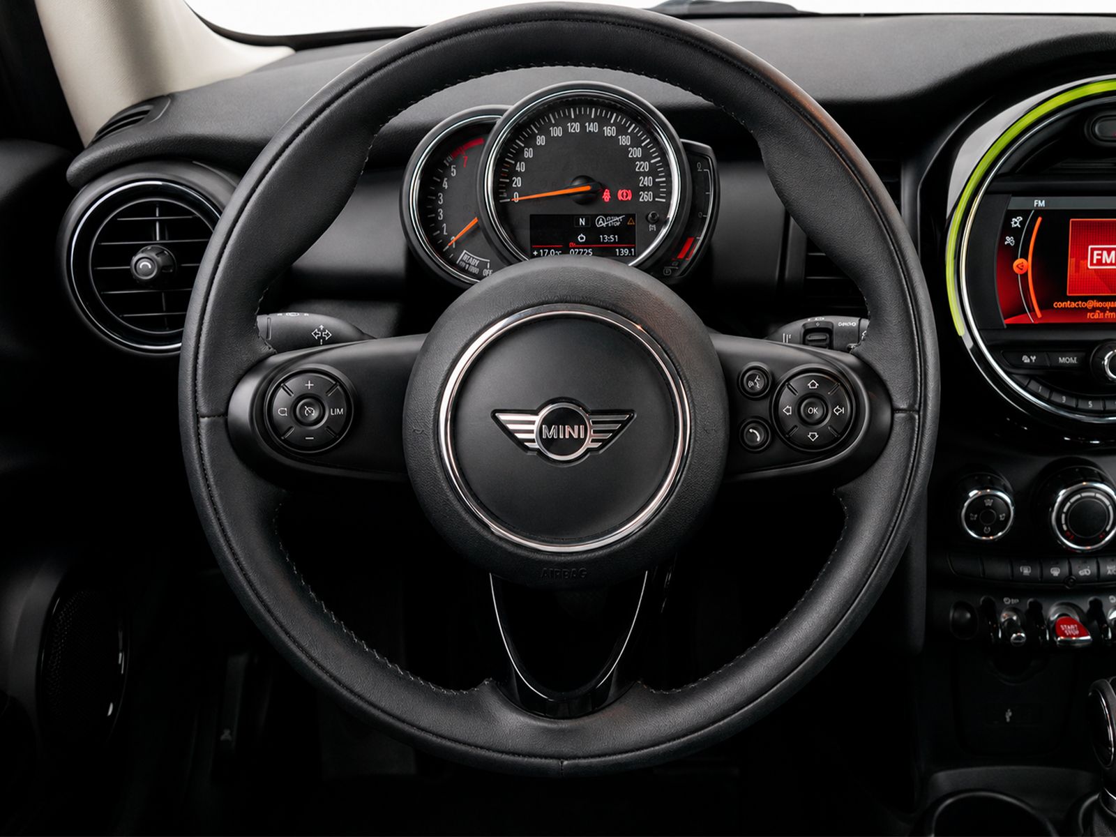 MINI Cooper One D - foto 8
