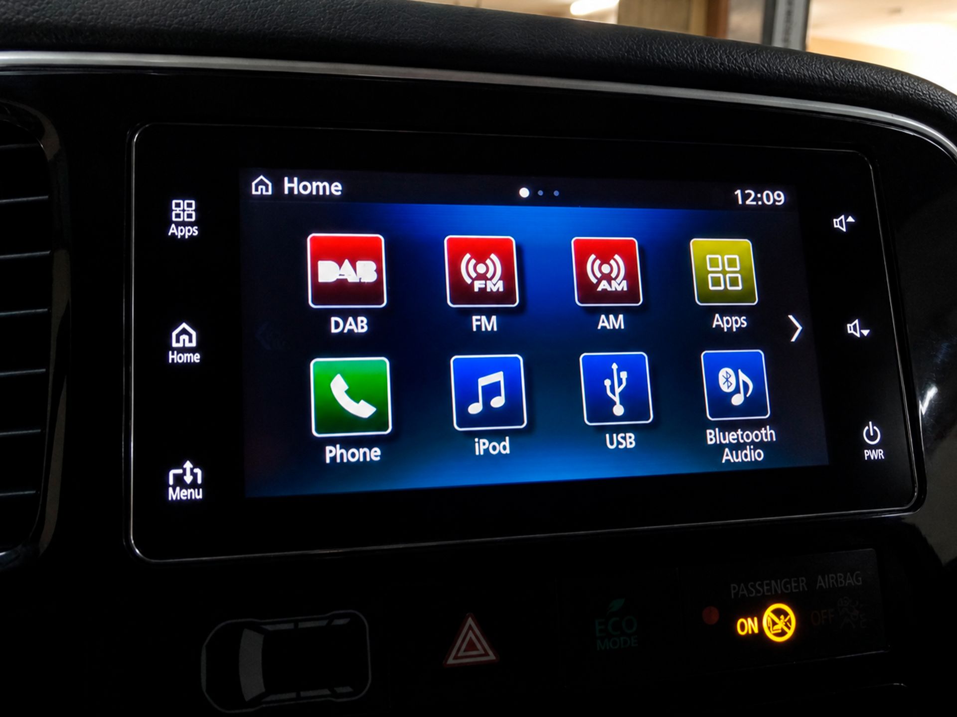 Mitsubishi Outlander 2.0 PHEV Kaiteki 4WD - foto 14