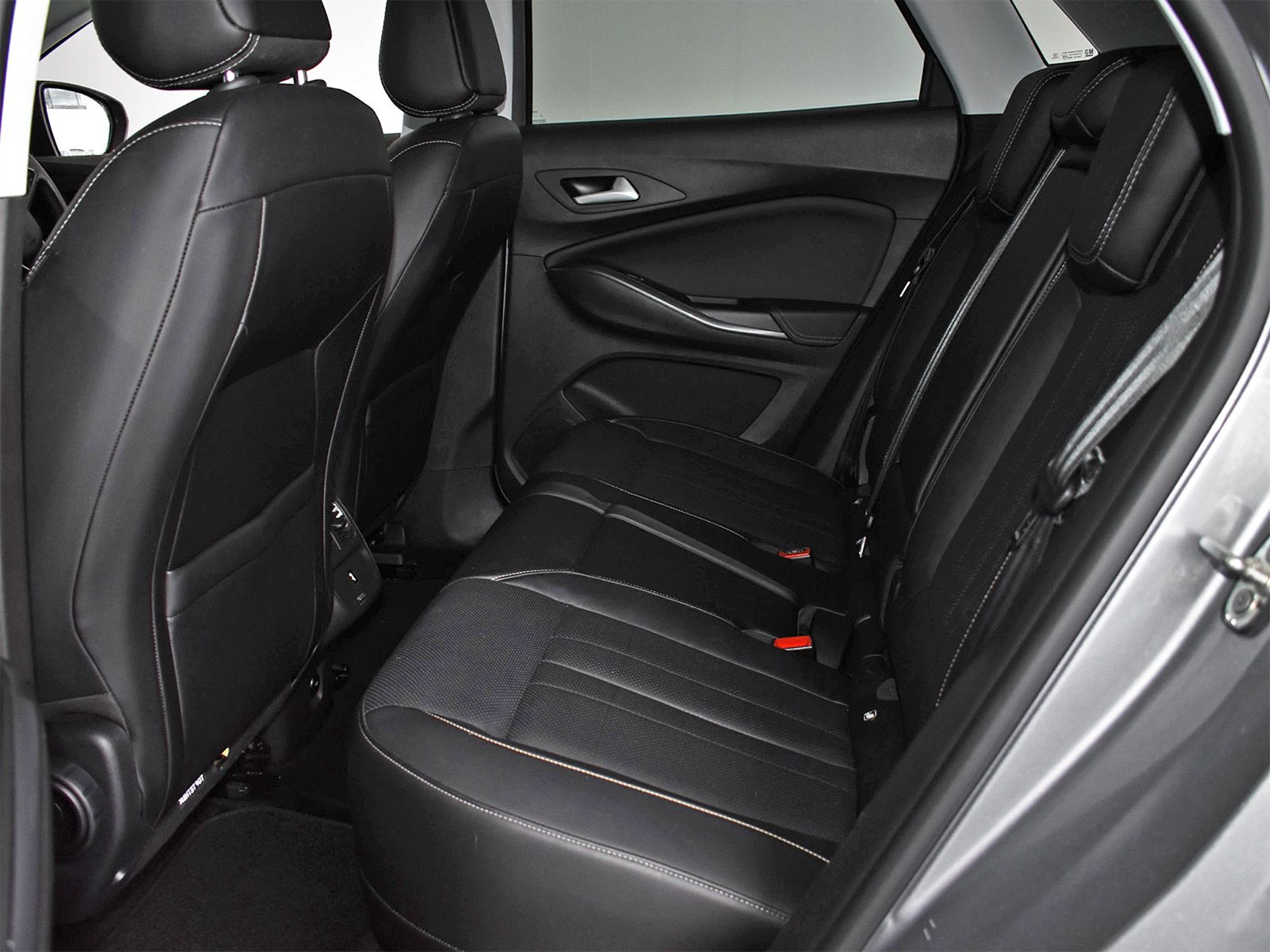 Opel Grandland 1.6 Turbo Ultimate - foto 10