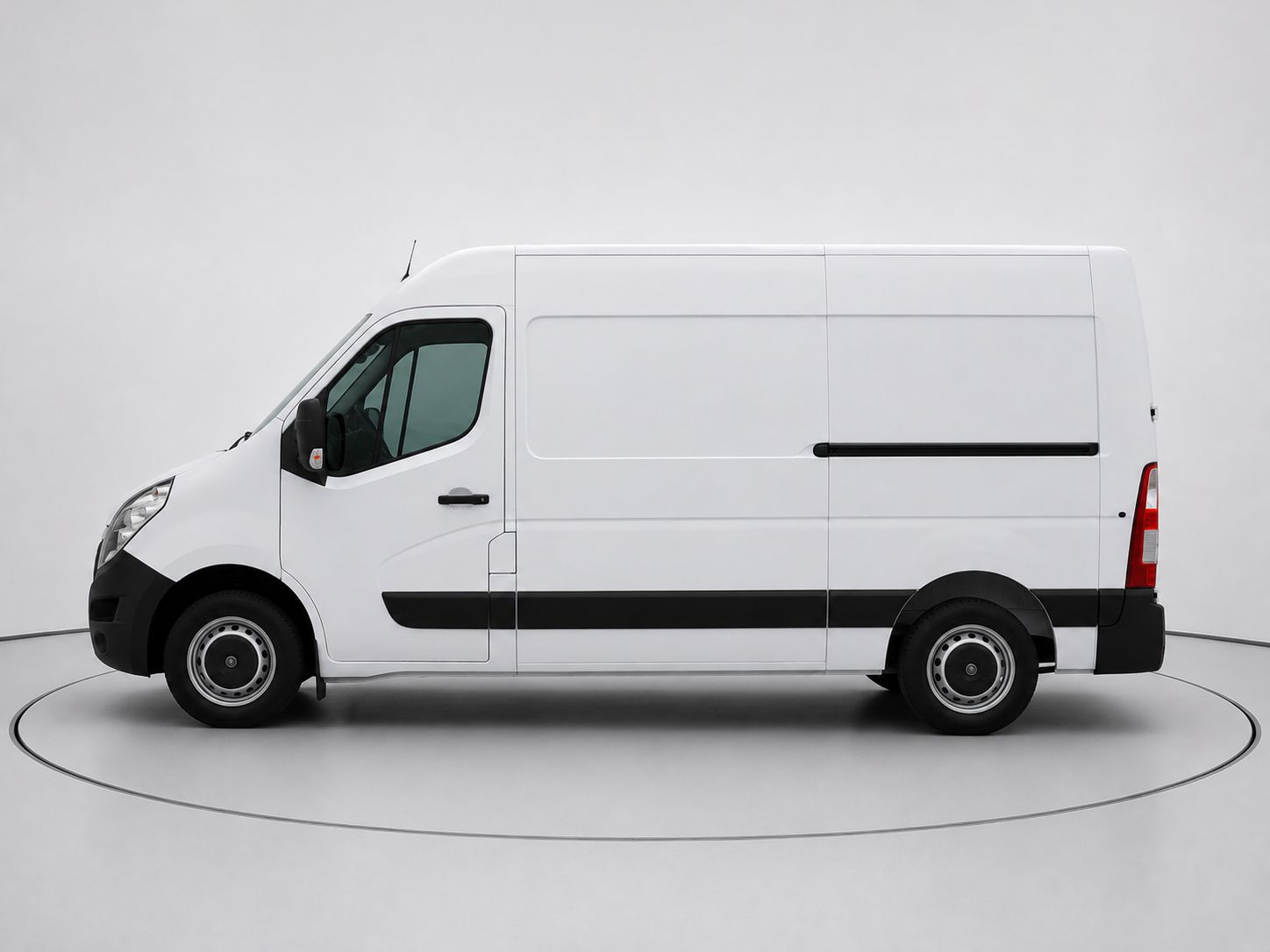Opel Movano Furgon 2.3 CDTI L2 H2 F 3.5t - foto 6