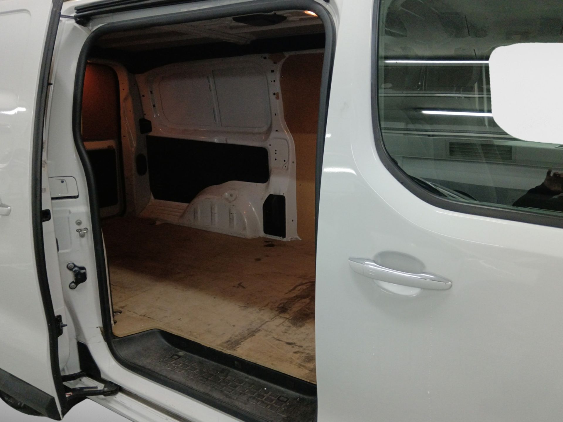 Opel Vivaro Furgon 1.5 Diesel S Standard Express - foto 12