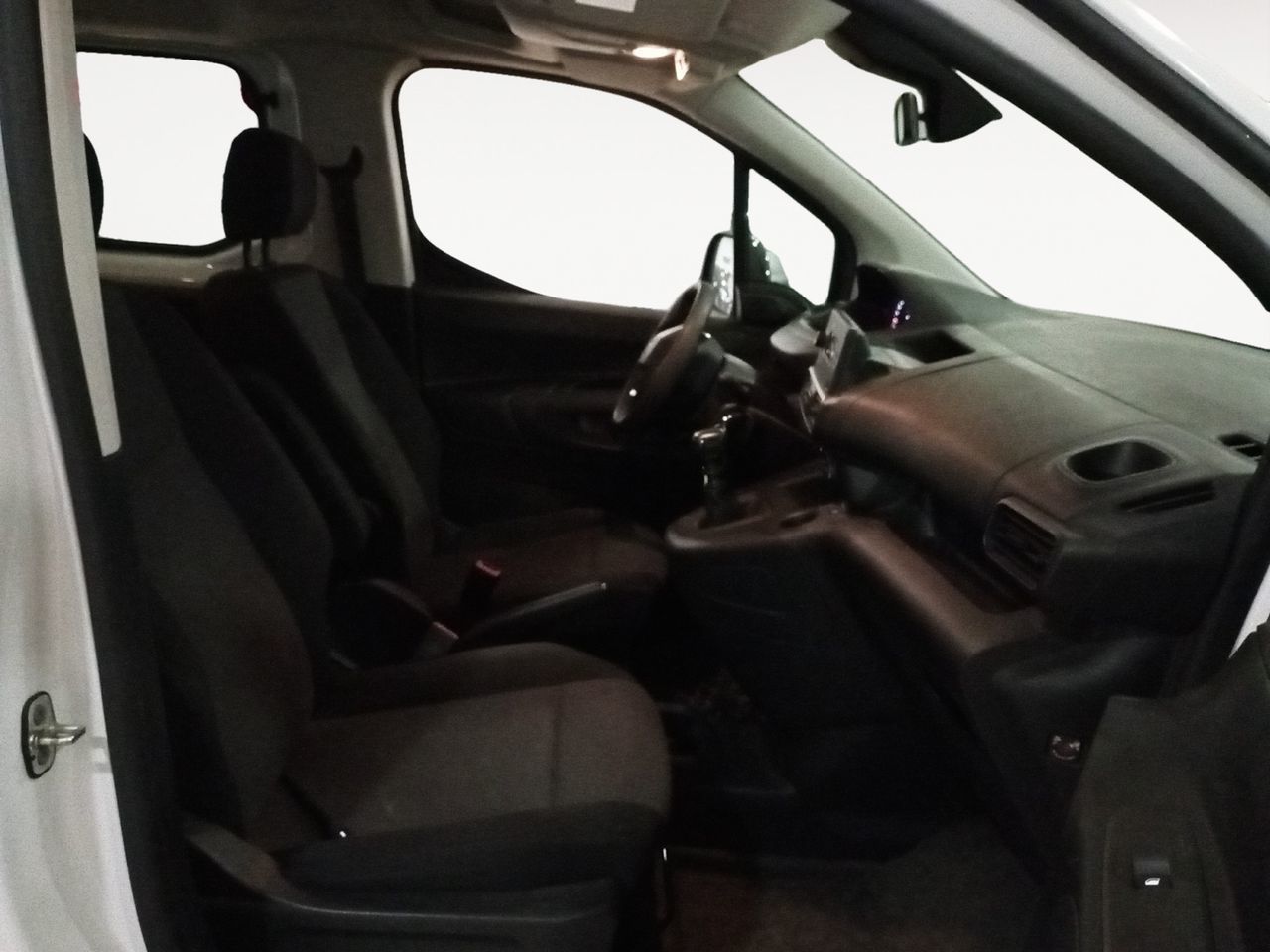 Peugeot Rifter Active Pack Business Standard BlueHDi - foto 9