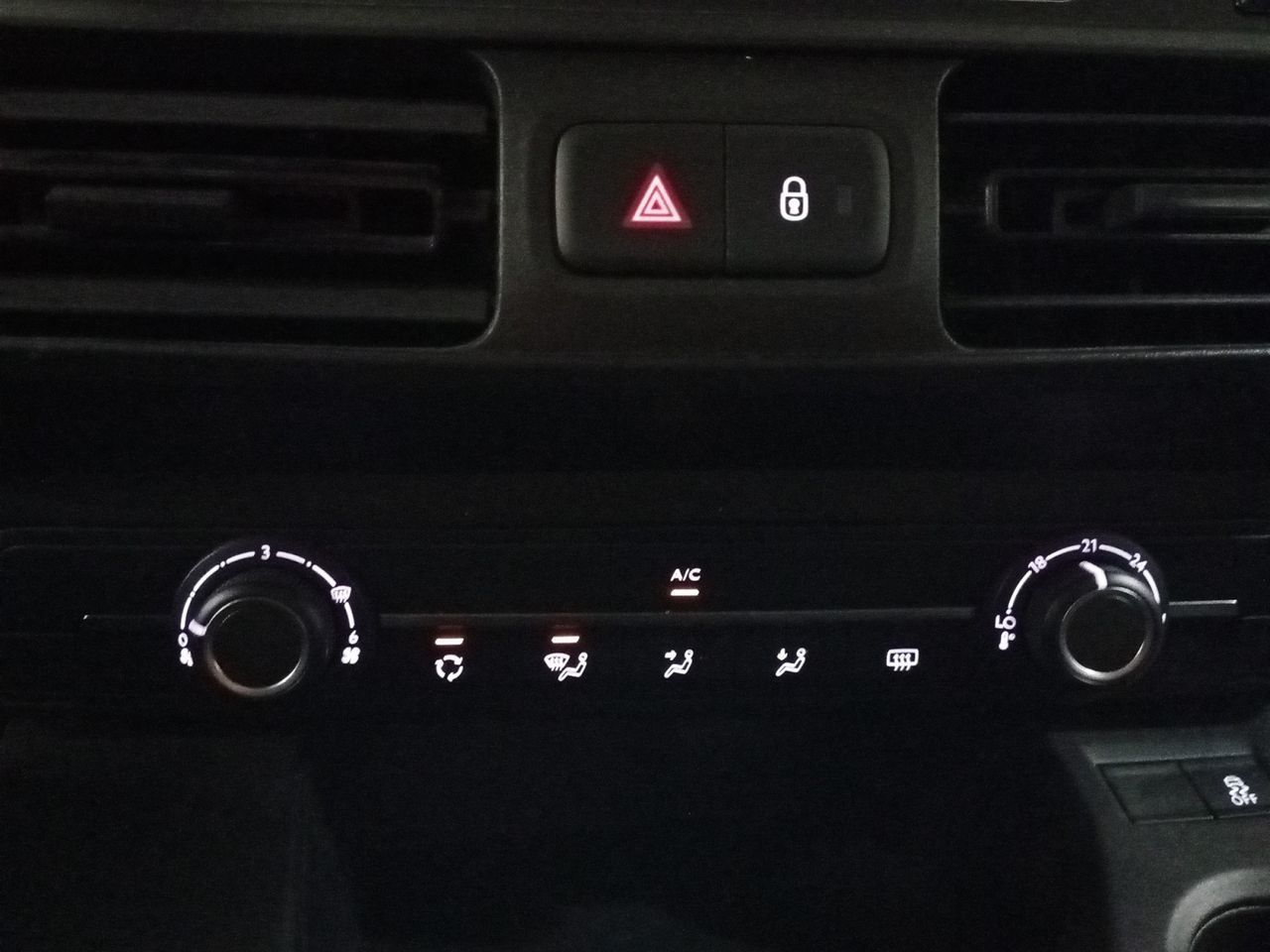 Peugeot Rifter Active Pack Business Standard BlueHDi - foto 14