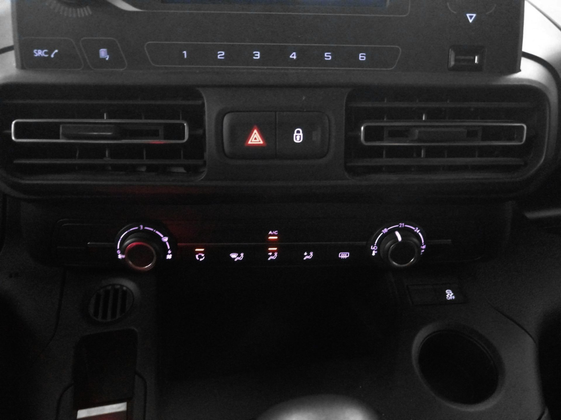 Peugeot Rifter BlueHDi 130 Allure Business Standard - foto 19