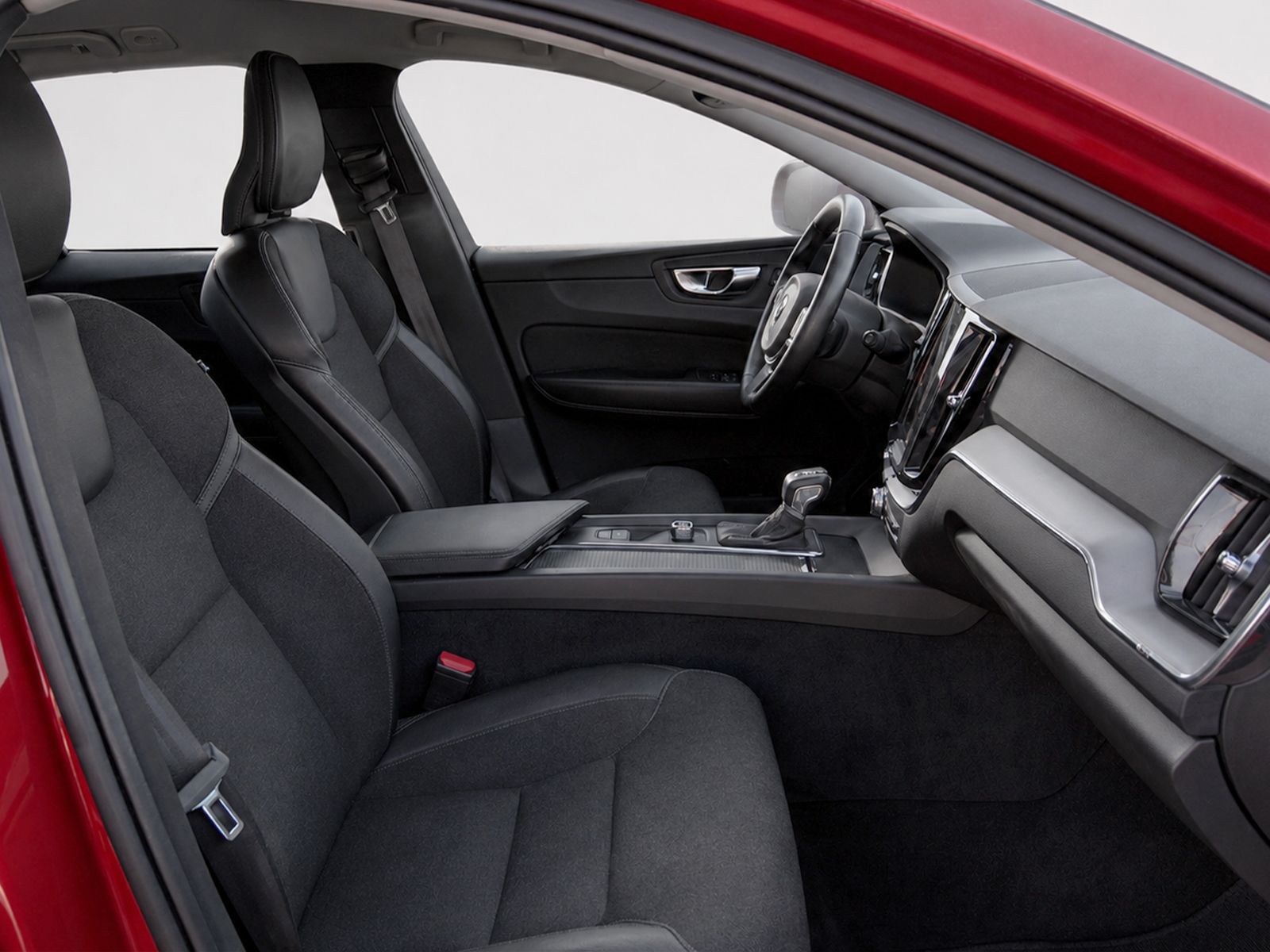Volvo XC60 D4 Momentum - foto 13