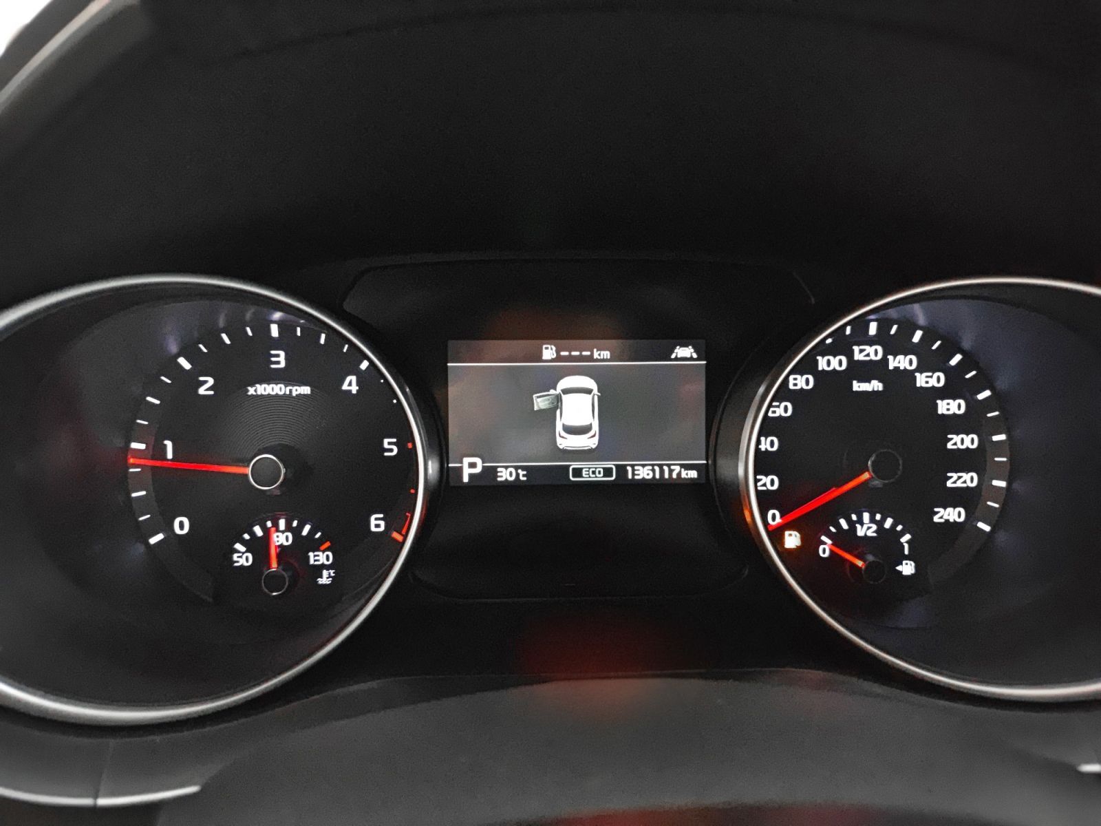 Kia XCeed 1.6 MHEV Emotion DCT - foto 16
